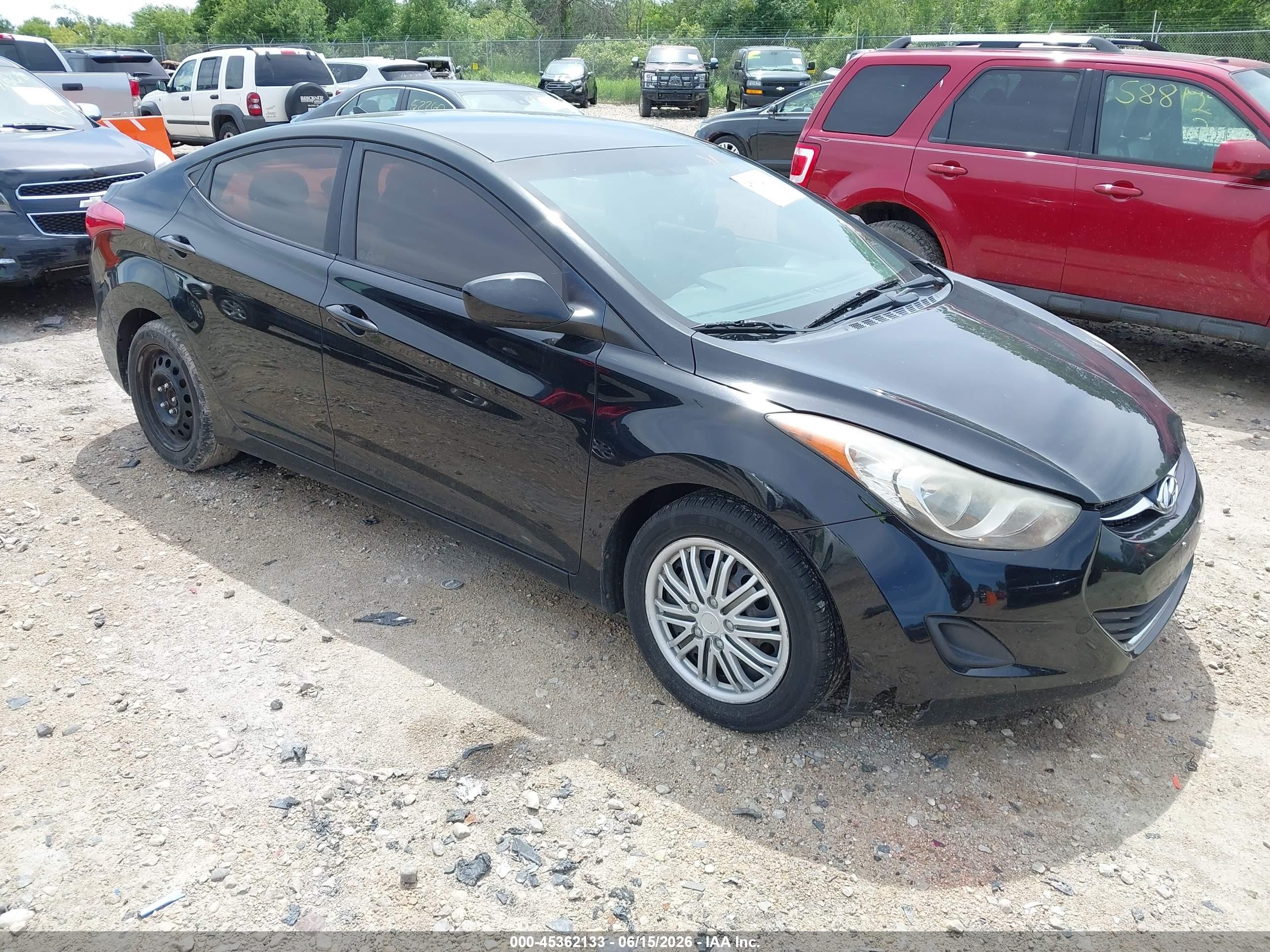 2012 Hyundai Elantra GLS, VIN 5NPDH4AE1CH119677 — Front end