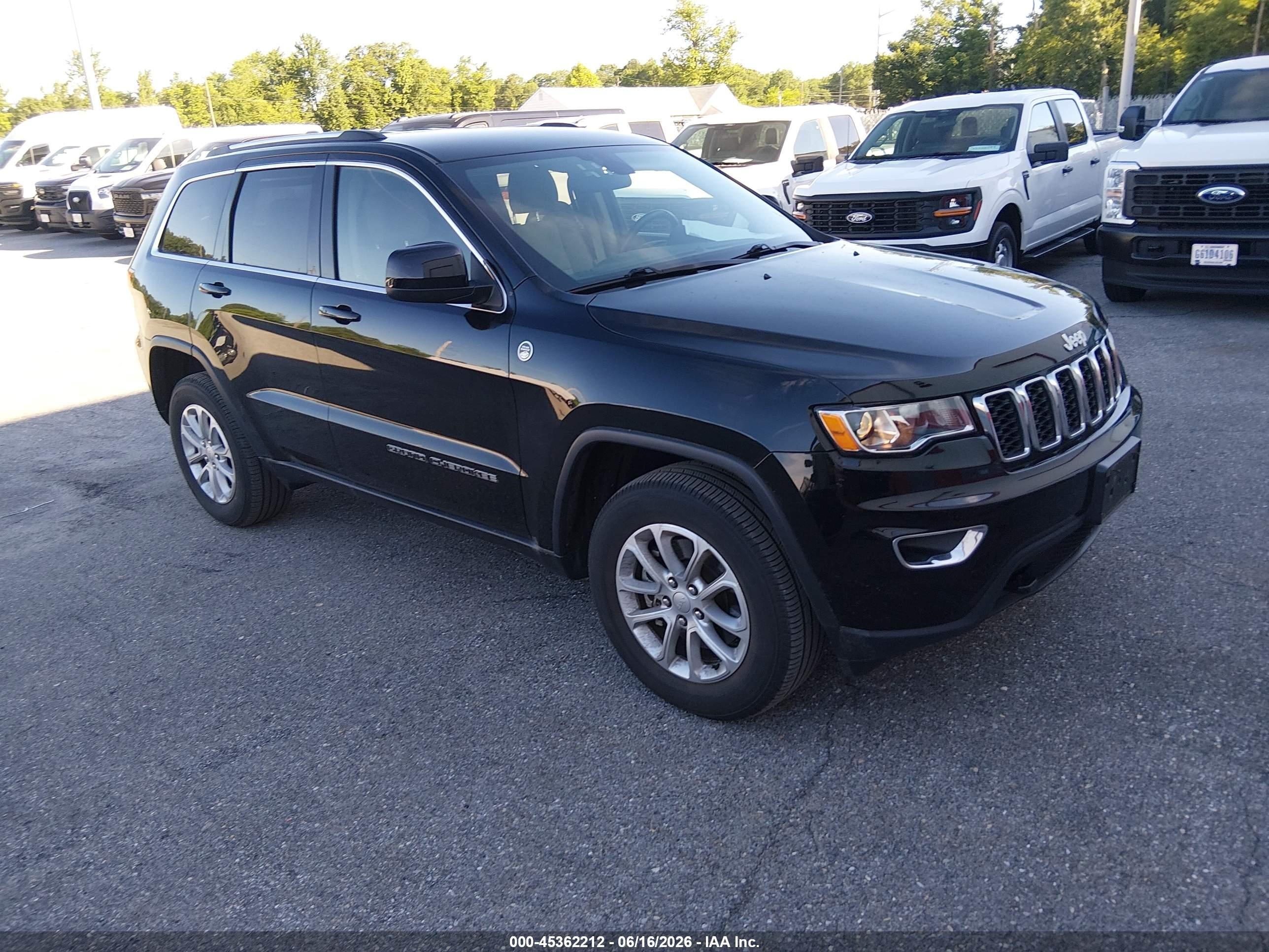 2021 Jeep Grand Cherokee Laredo X, VIN 1C4RJFAG5MC793660 — Normal wear