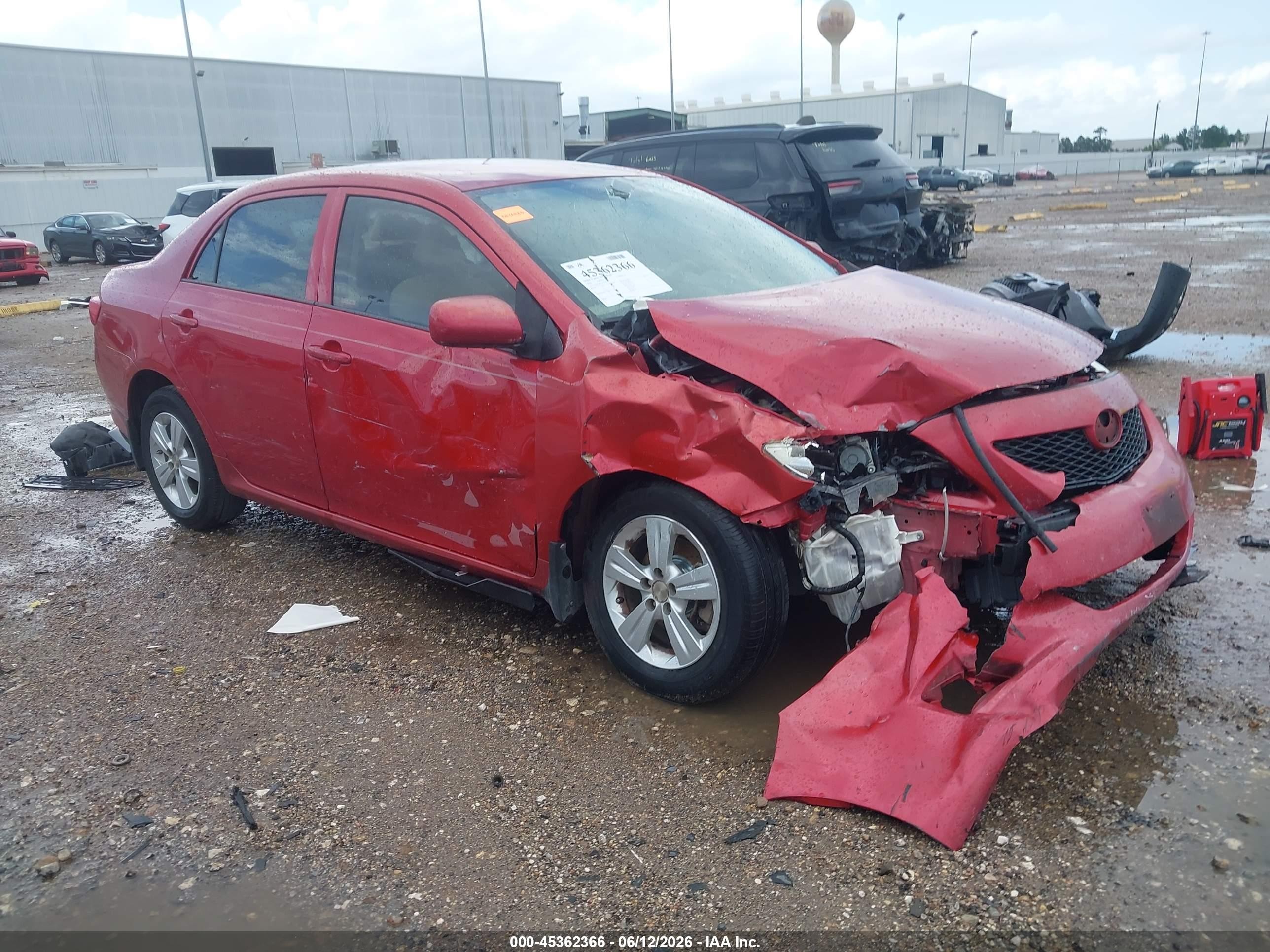 2010 Toyota Corolla LE, VIN 1NXBU4EE7AZ369758 — Front end