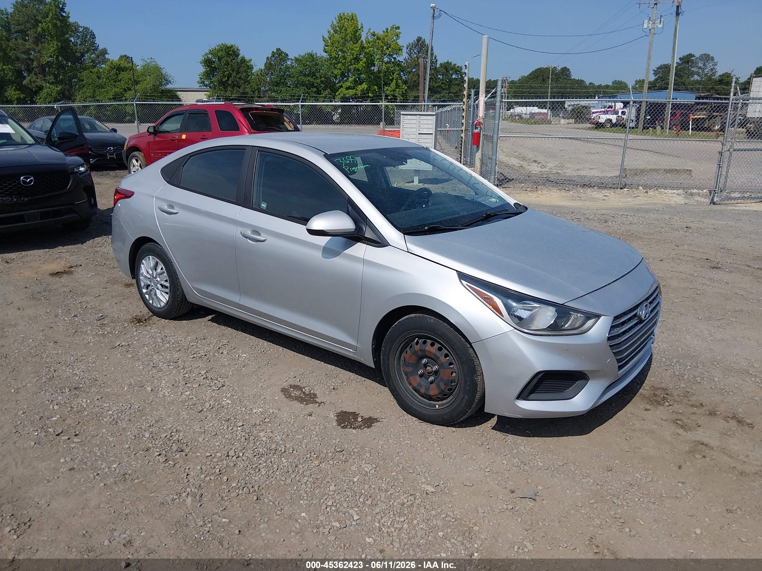 2019 Hyundai Accent SE, VIN 3KPC24A30KE064069 — Side