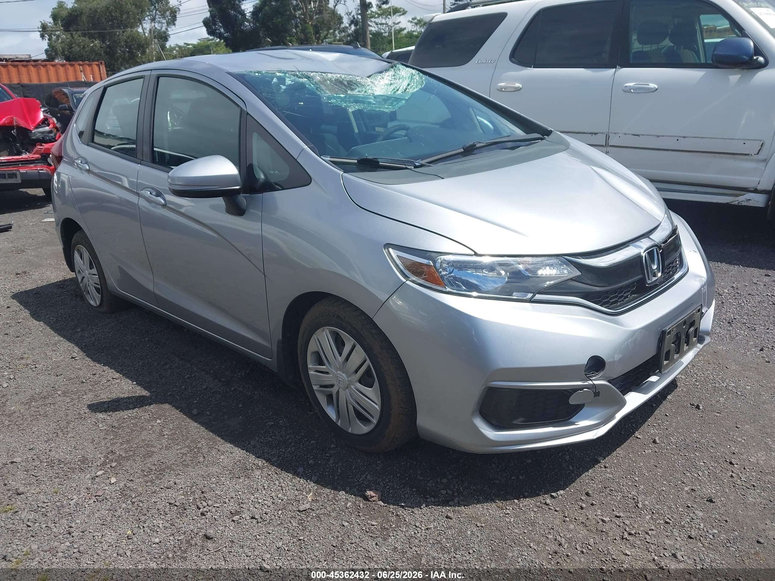 2020 Honda Fit LX, VIN 3HGGK5H45LM703481 — Перед