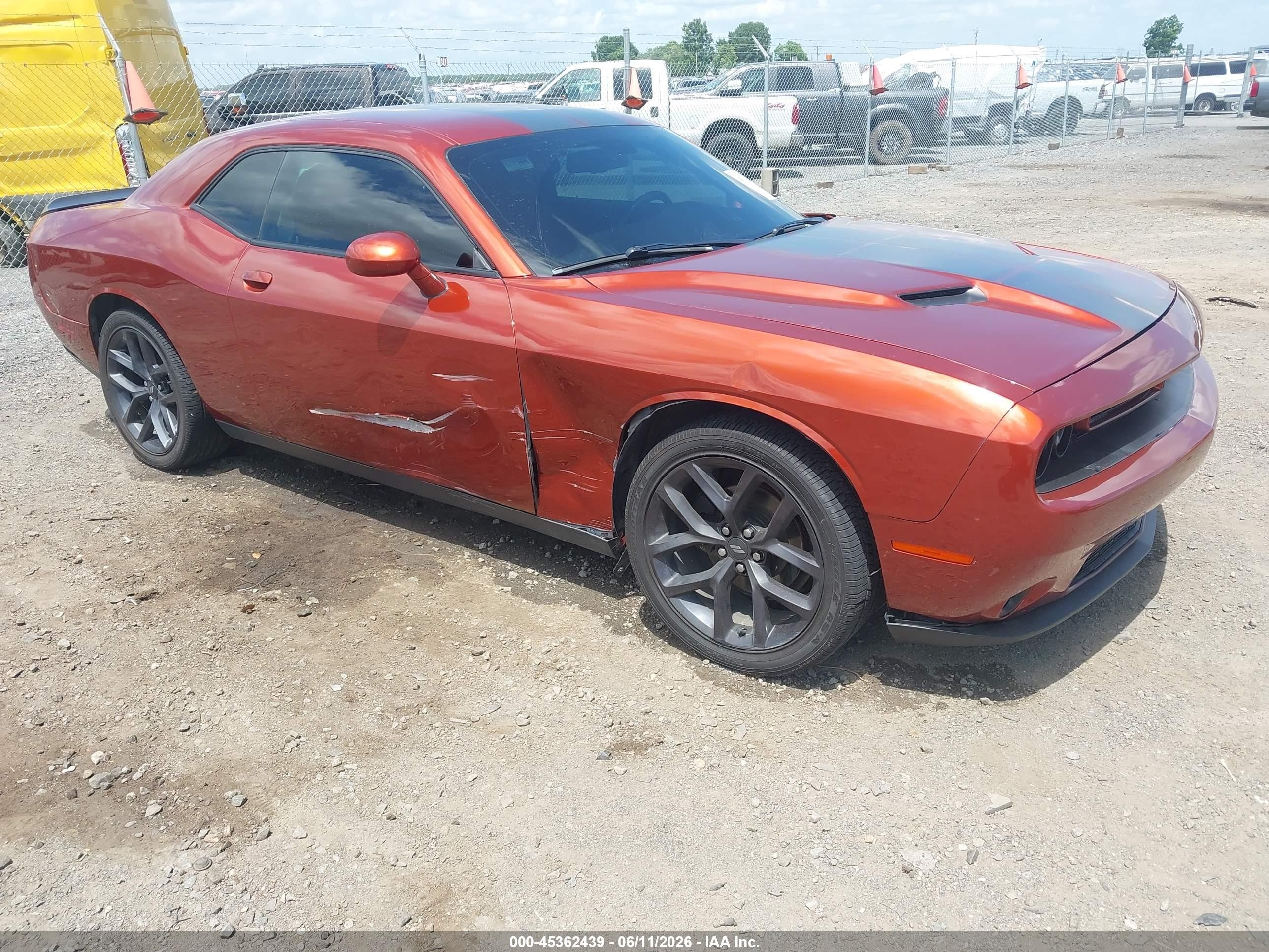 2020 Dodge Challenger SXT, VIN 2C3CDZAG7LH218491 — Side