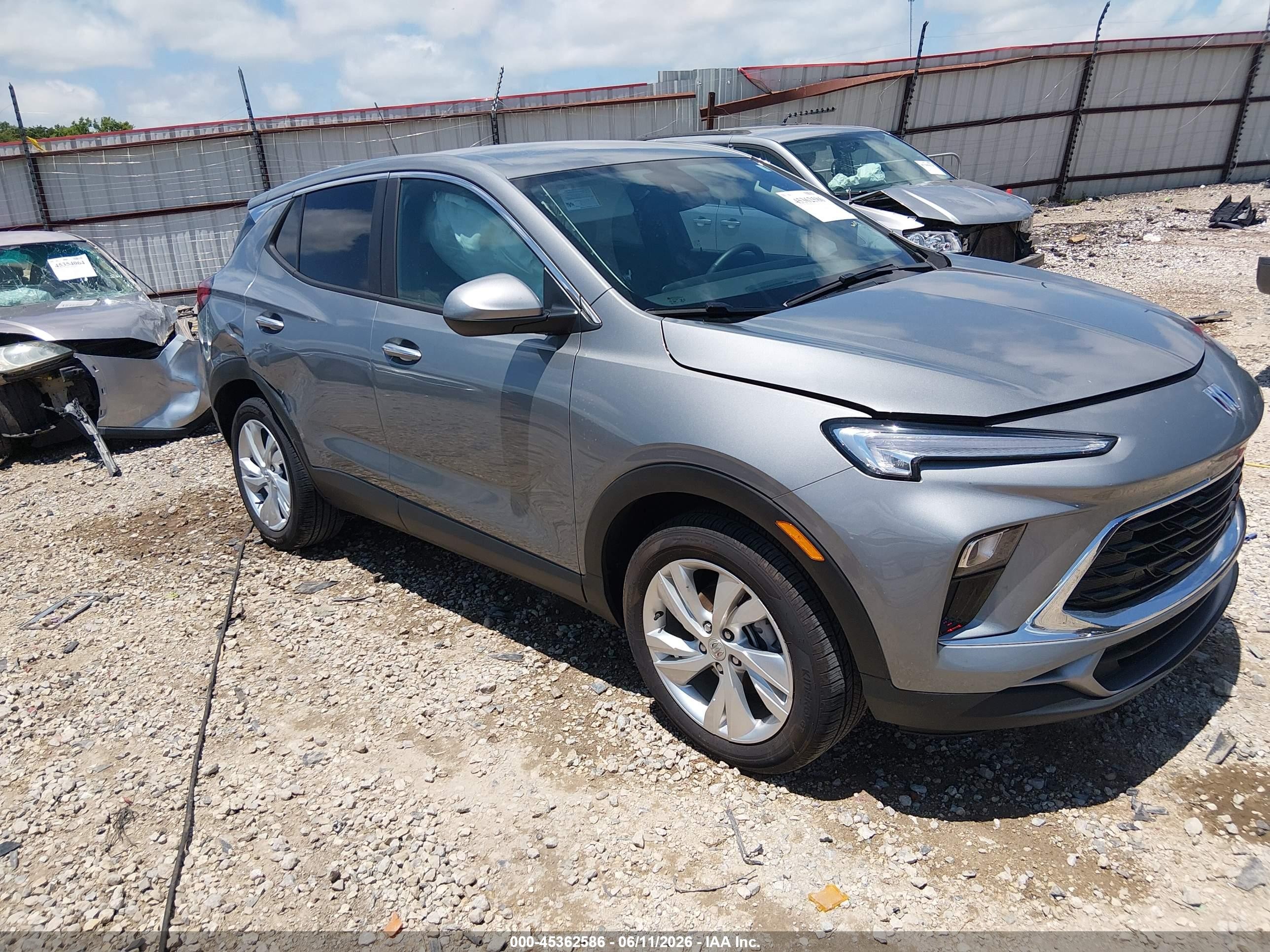 2026 Buick Encore GX Preferred, VIN KL4AMBSL8TB056458 — Бок