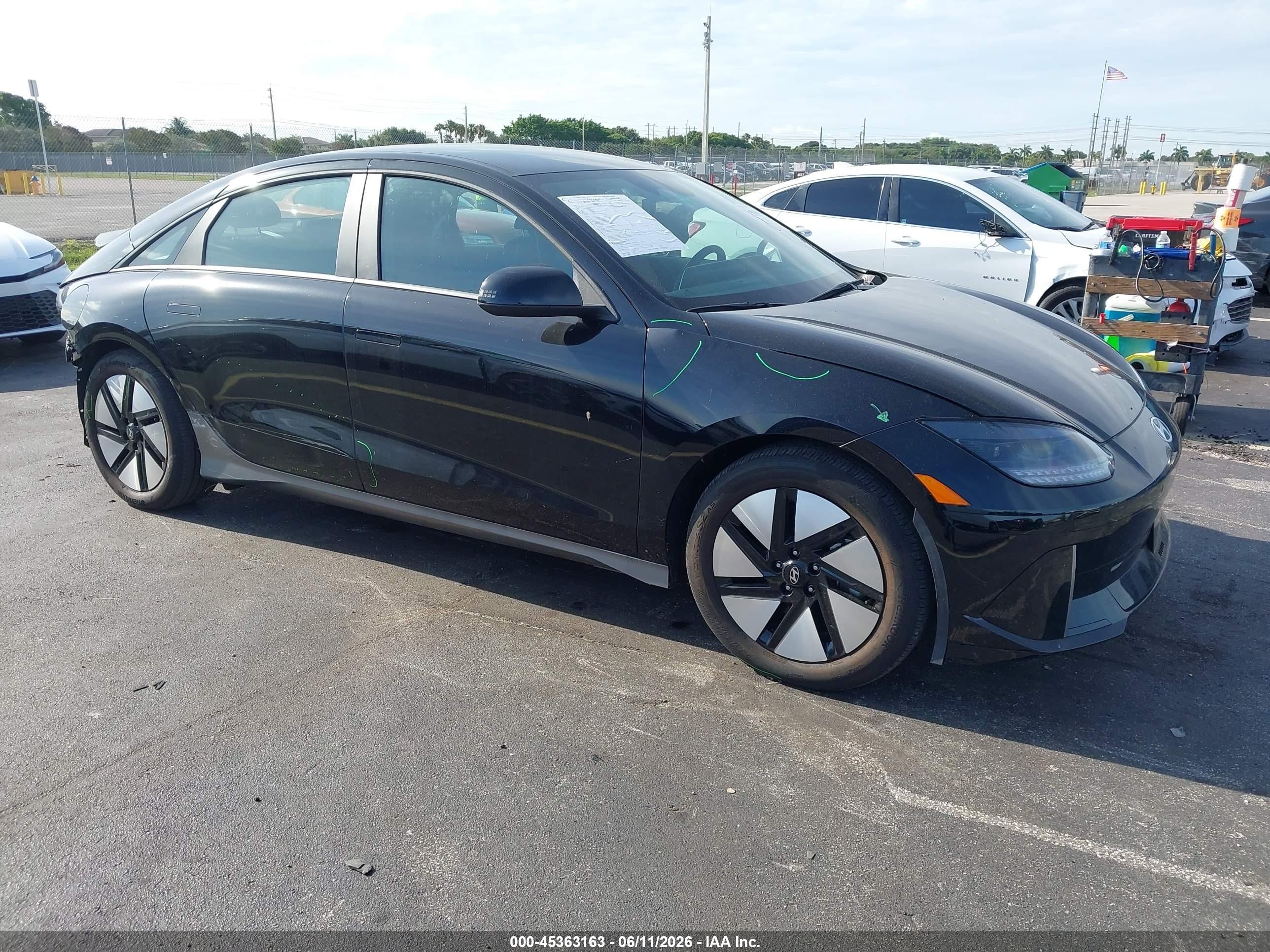 2025 Hyundai Ioniq 6 SE, VIN KMHM24AA2SA093106 — Rear end