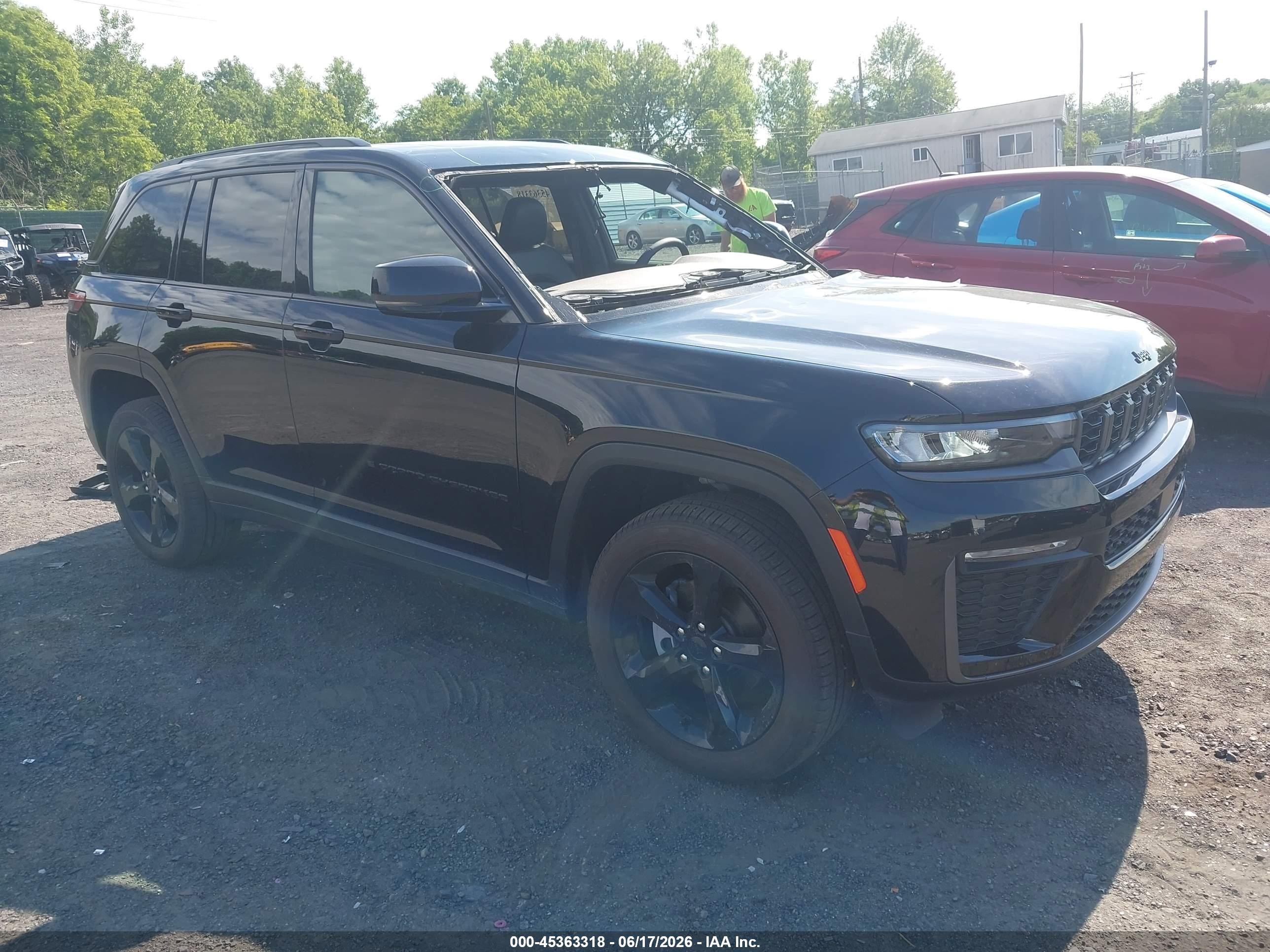 2026 Jeep Grand Cherokee Limited Reserve, VIN 1C4RJHBR0TC210311 — Front end