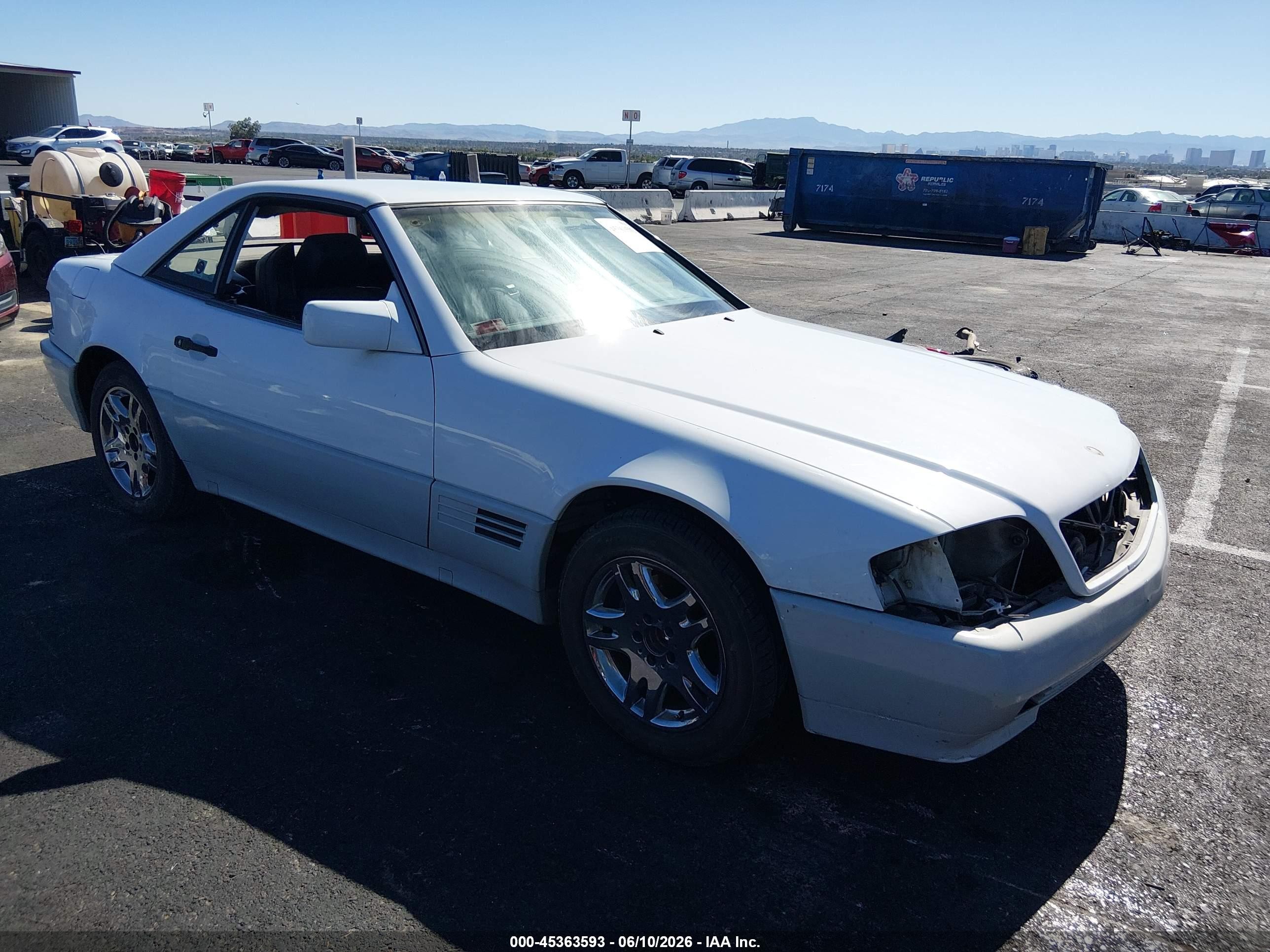 1991 Mercedes-Benz 500, VIN WDBFA66E3MF035968 — Normal wear