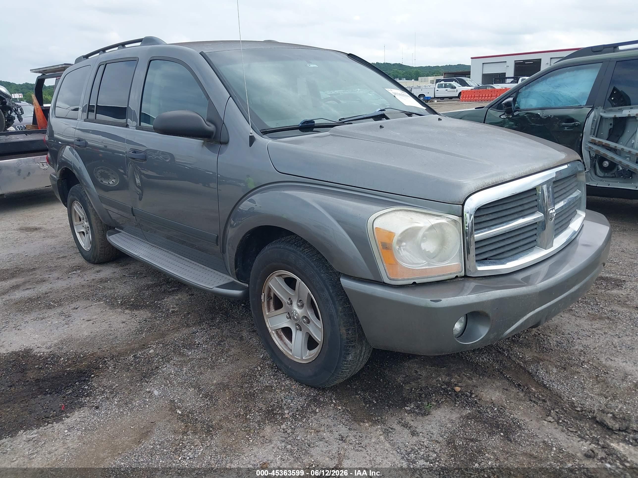 2006 Dodge Durango SLT, VIN 1D4HB48N26F164329 — Normal wear
