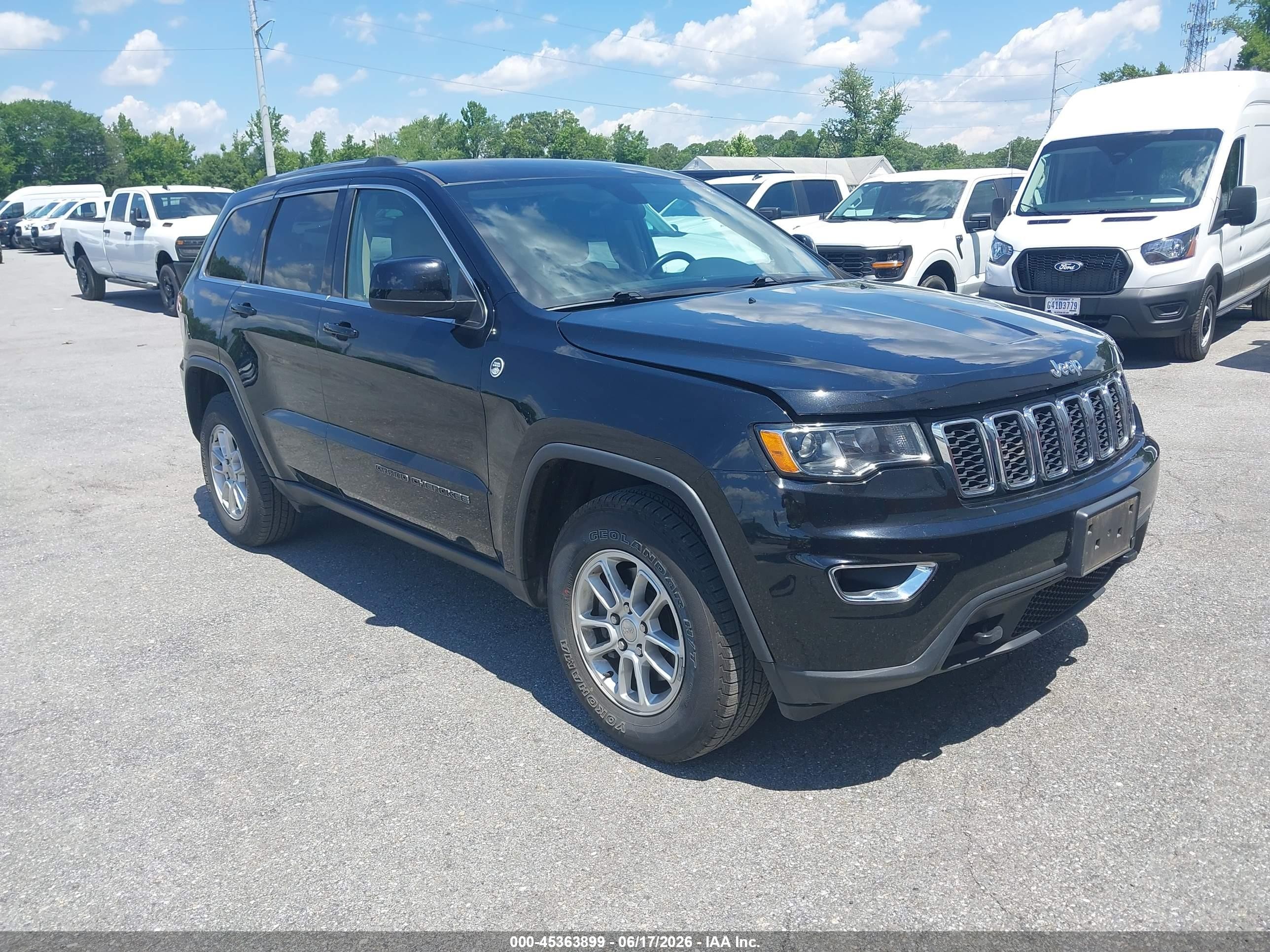 2019 Jeep Grand Cherokee Altitude, VIN 1C4RJFAG6KC754198 — Normal wear