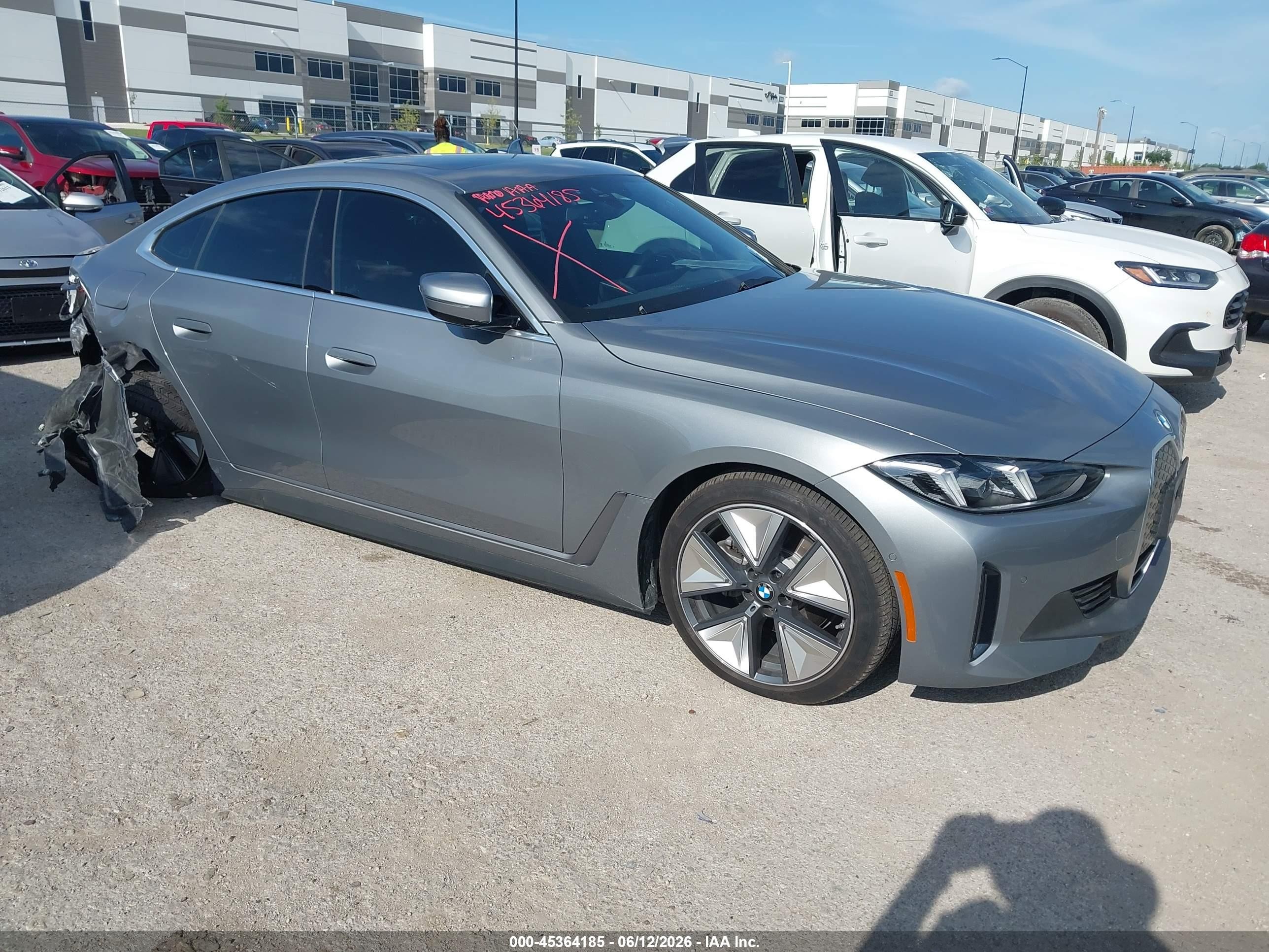 2025 BMW i4 eDrive40, VIN WBY23HD01SFV78762 — Rear end
