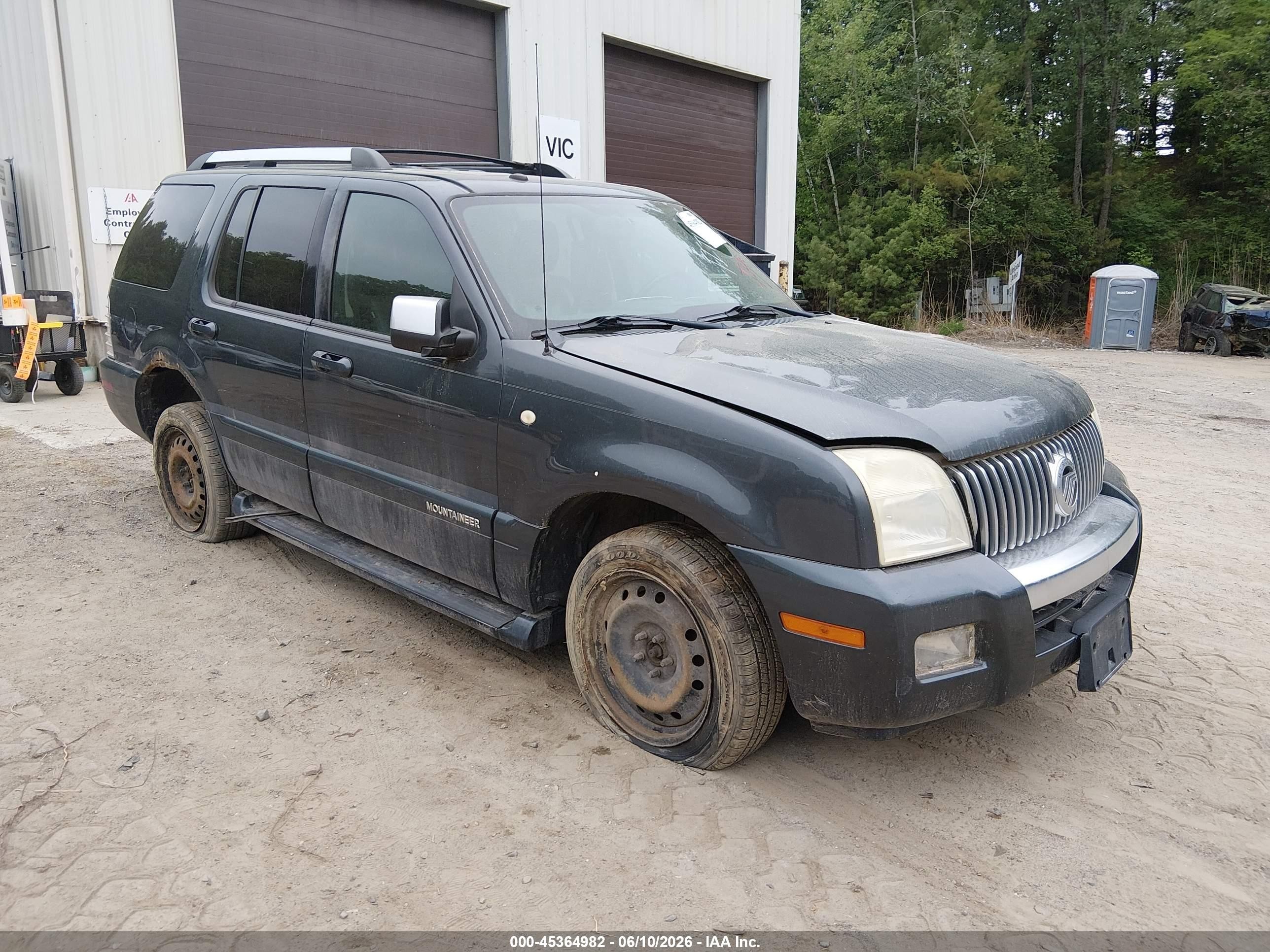 2009 Mercury Mountaineer Premier, VIN 4M2EU48E49UJ03181 — Mechanical