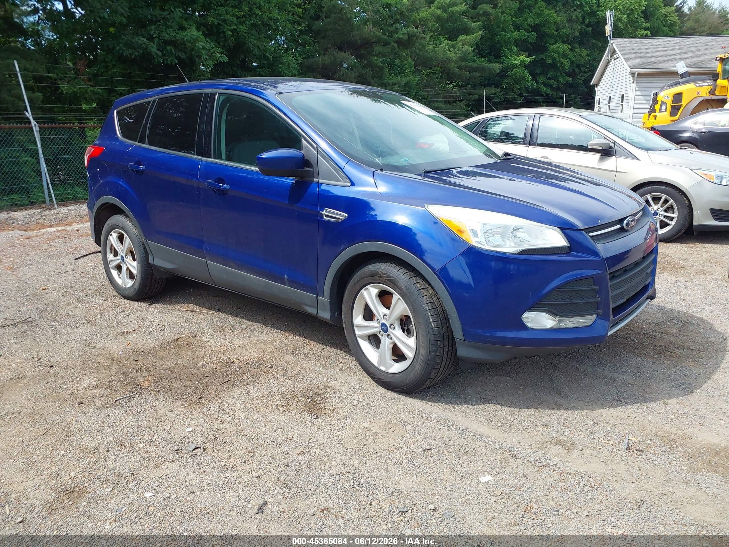 2015 Ford Escape SE, VIN 1FMCU9GX6FUA82466 — Normal wear