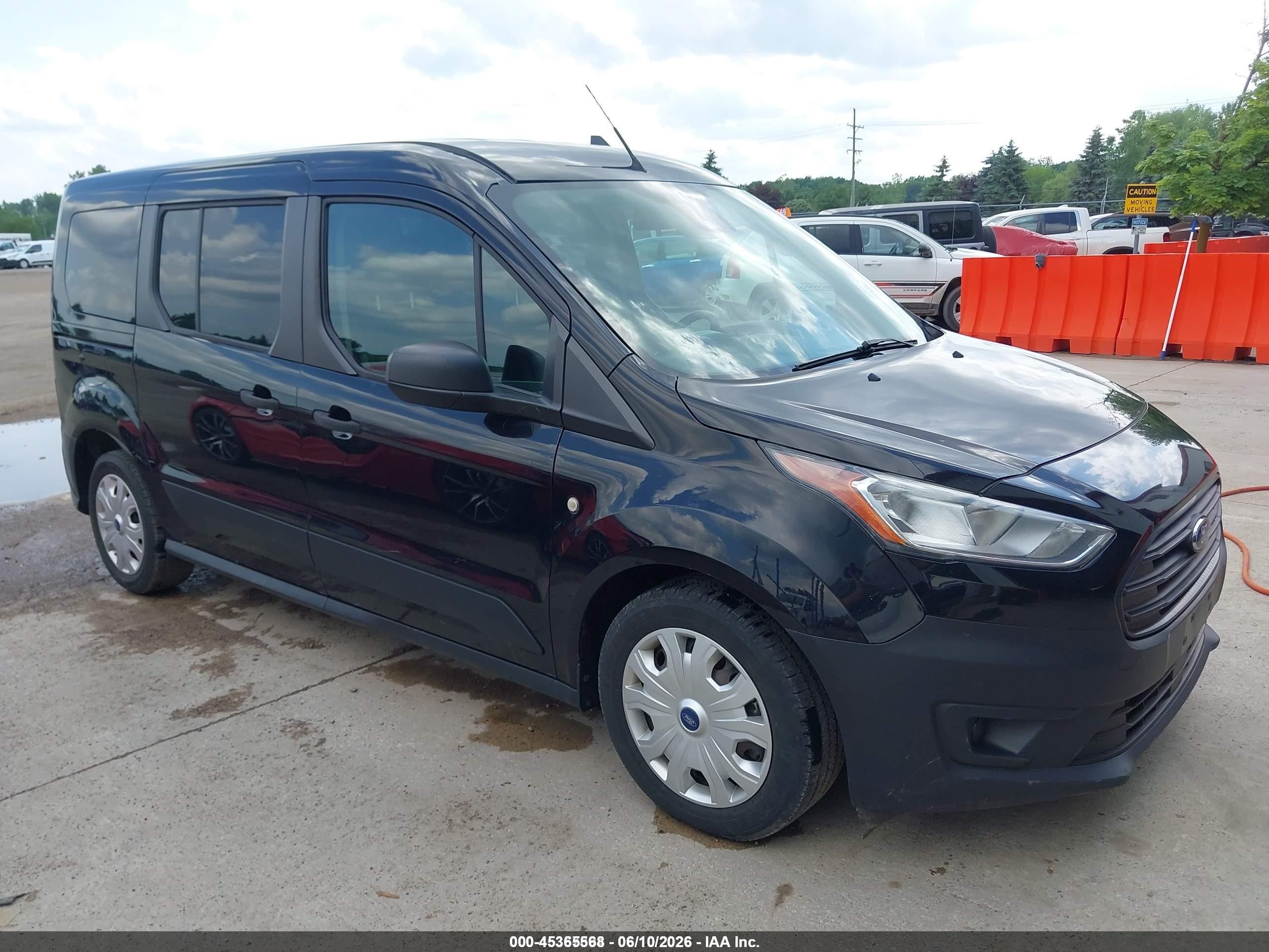 2020 Ford Transit Connect XL, VIN NM0GE9E2XL1444500 — Normal wear