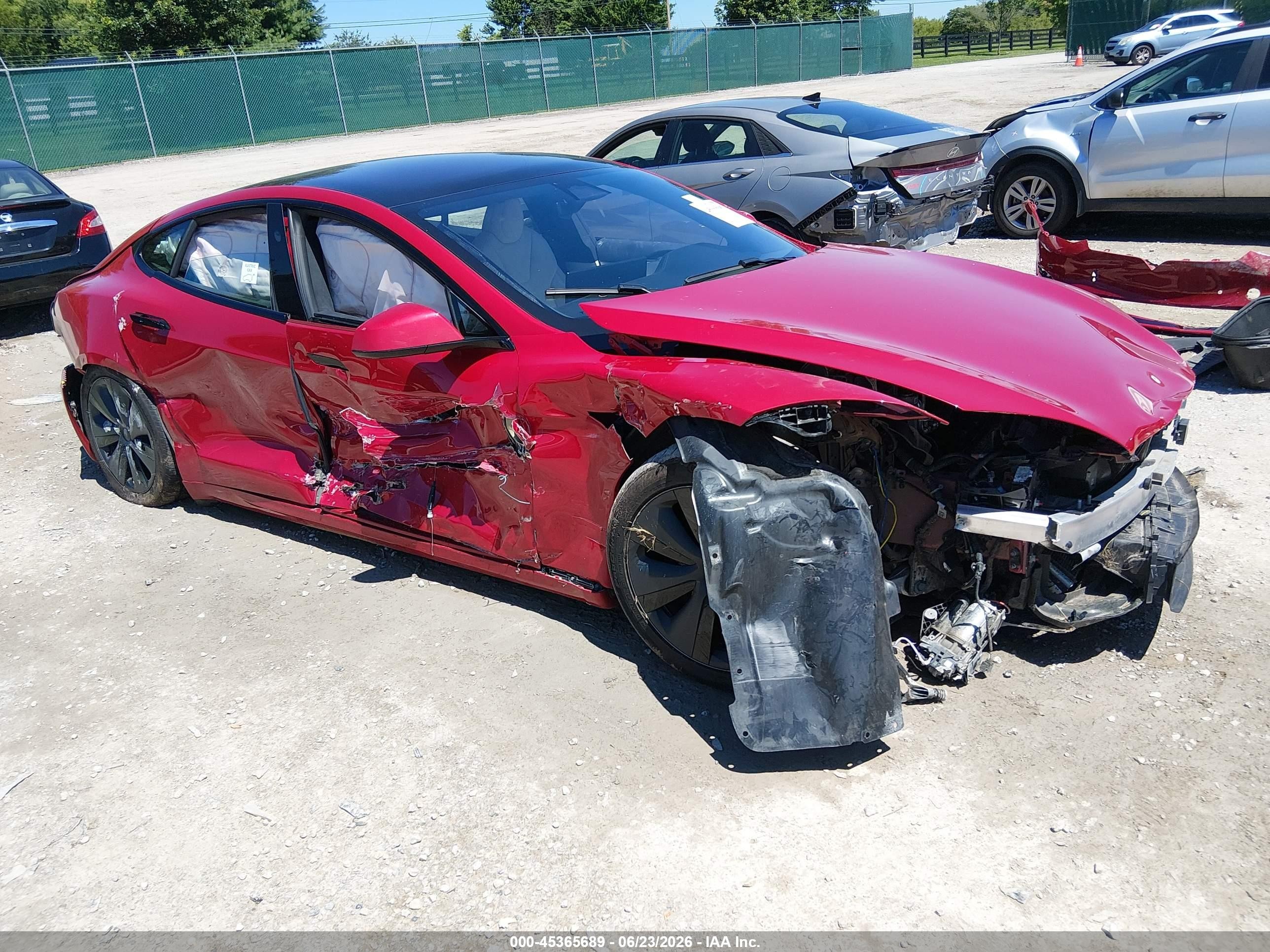 2023 Tesla Model S, VIN 5YJSA1E5XPF499448 — Front end