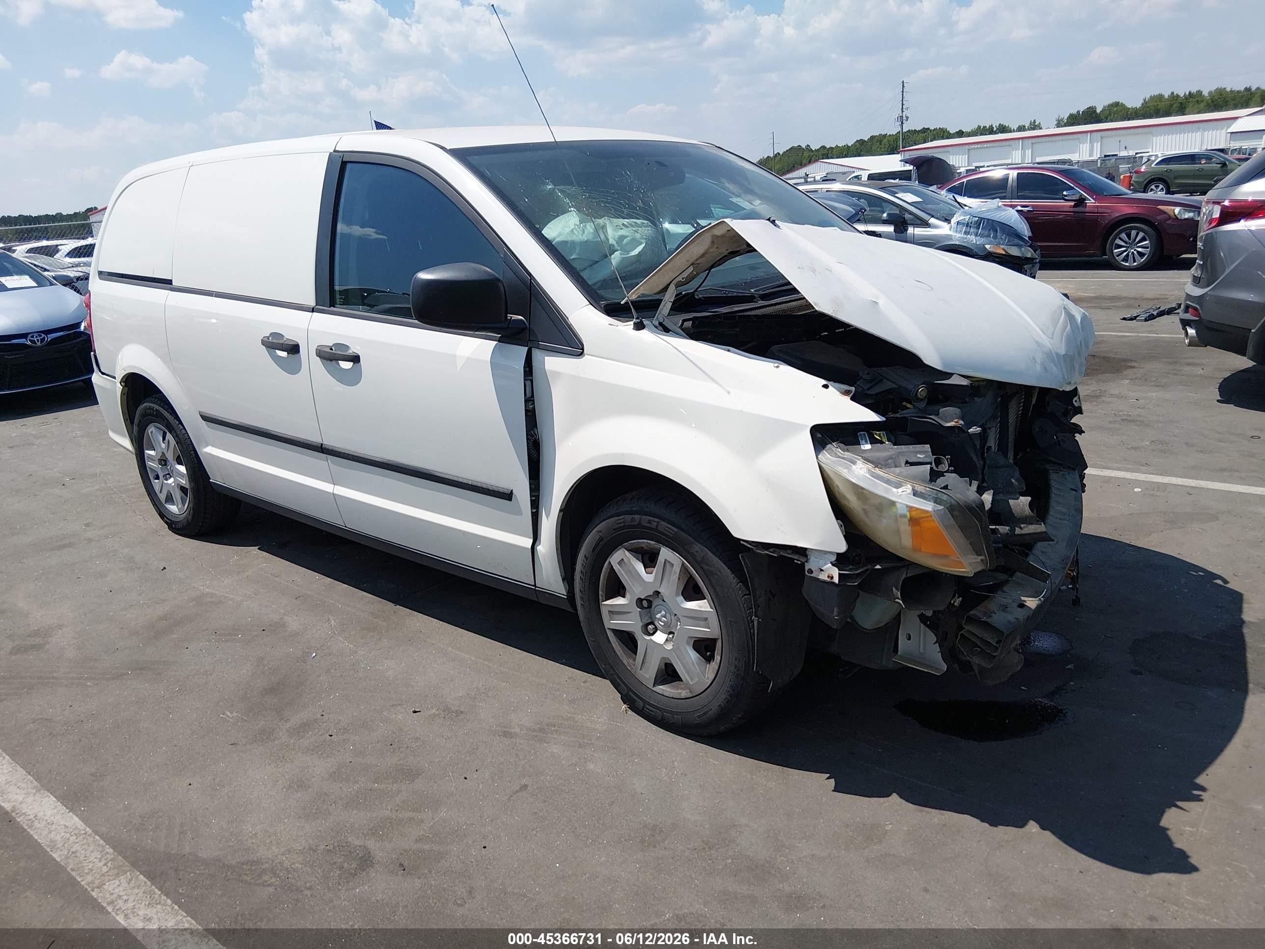 2012 Ram Cargo Van, VIN 2C4JDGAG4CR374621 — Front end