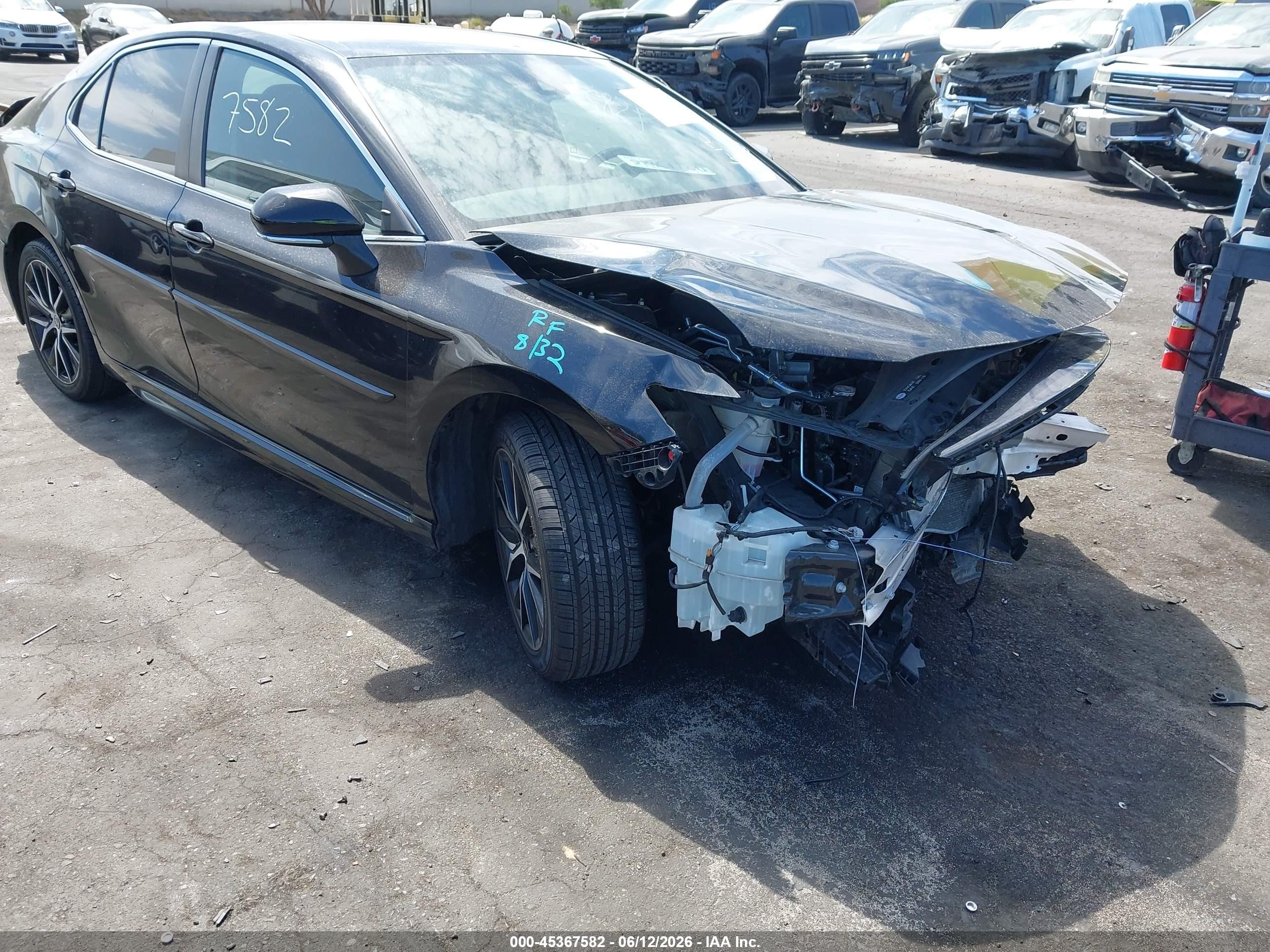 2023 Toyota Camry SE, VIN 4T1G11AK8PU801081 — Front end