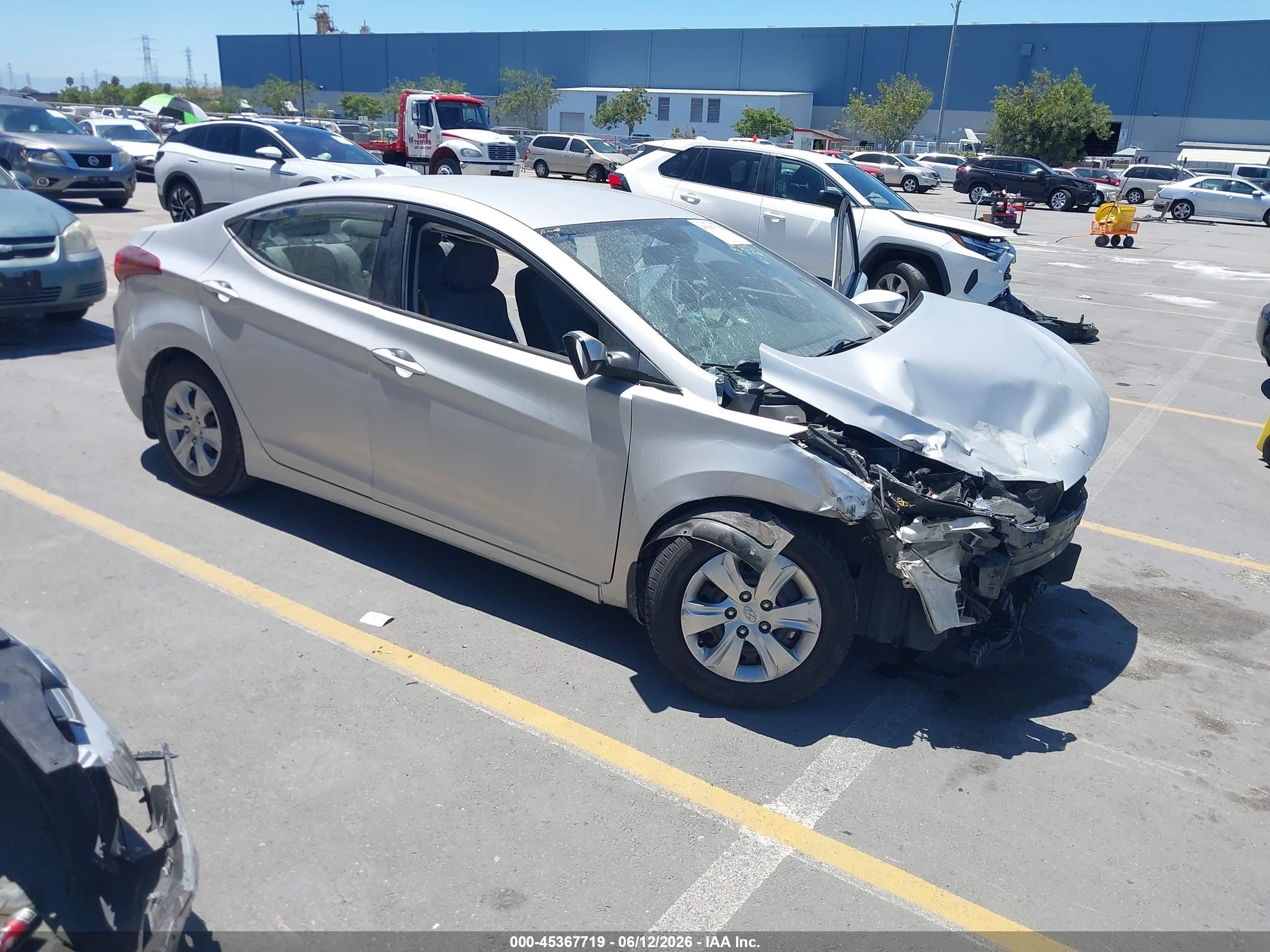 2016 Hyundai Elantra SE, VIN KMHDH4AE3GU481310 — Theft recovery