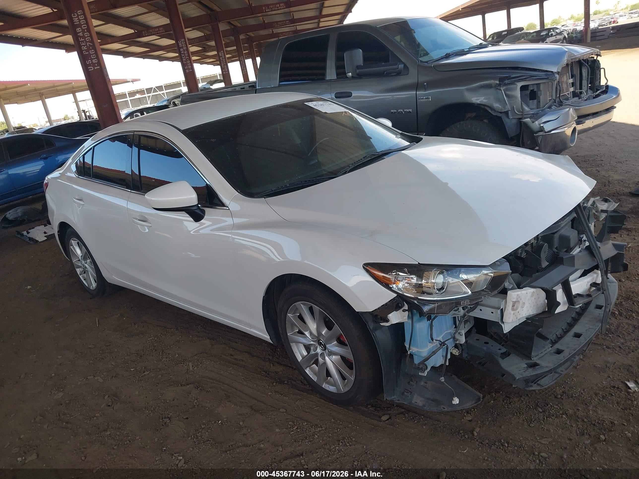 2015 Mazda 6 i Sport, VIN JM1GJ1U54F1203497 — Front end