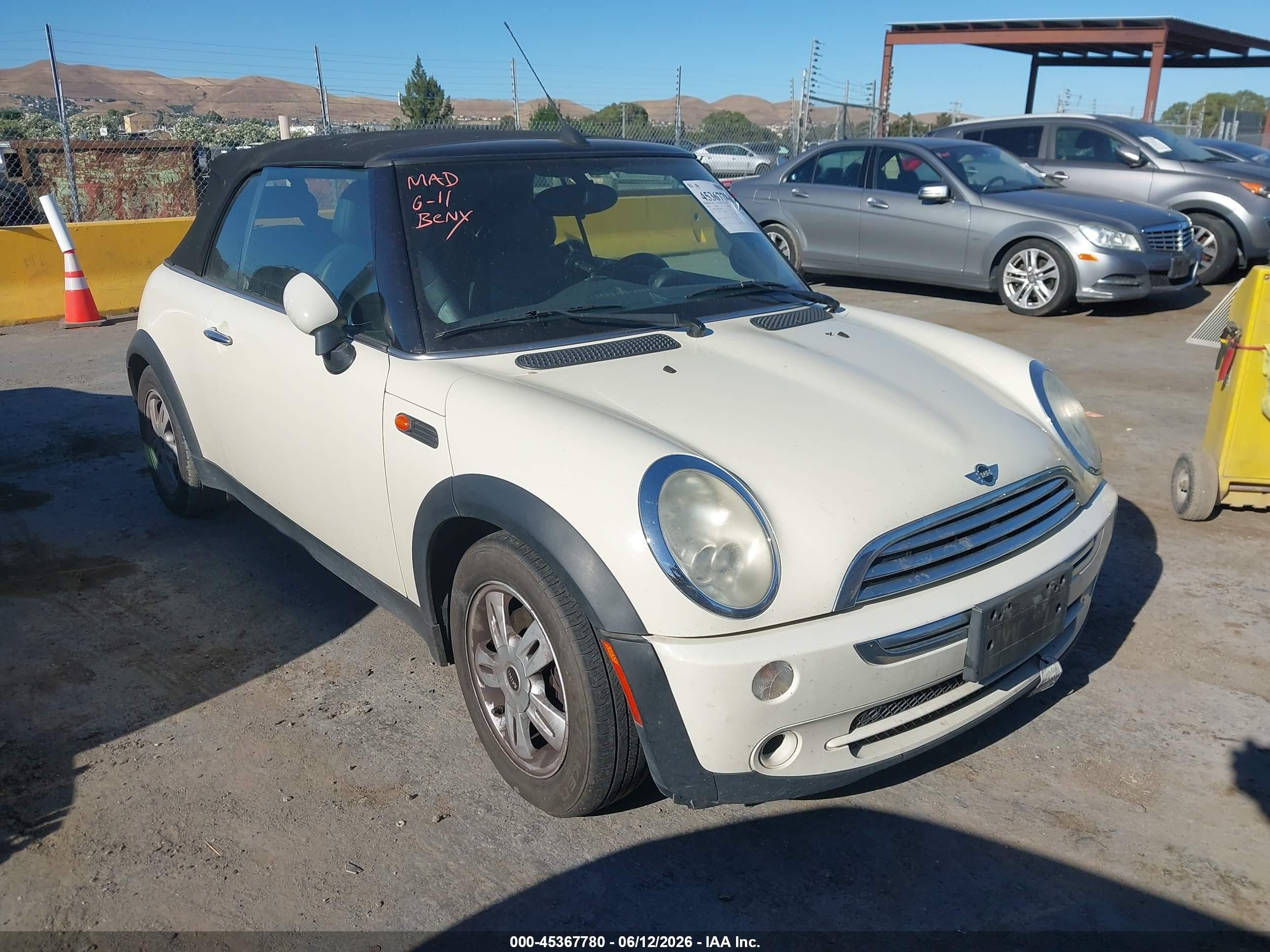 2008 MINI Convertible, VIN WMWRF33568TG19159 — Normal wear