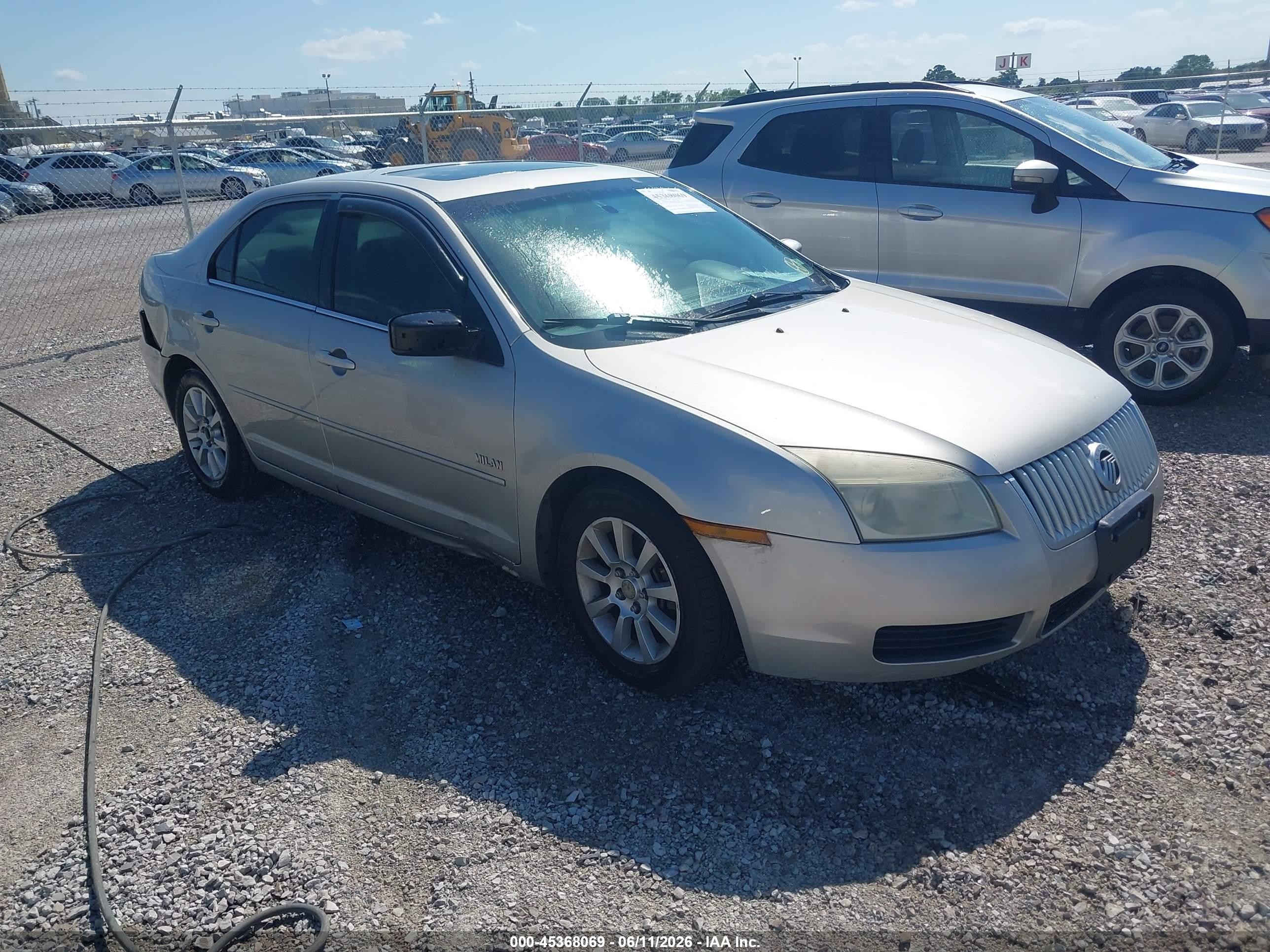 2008 Mercury Milan, VIN 3MEHM07198R603139 — Бок
