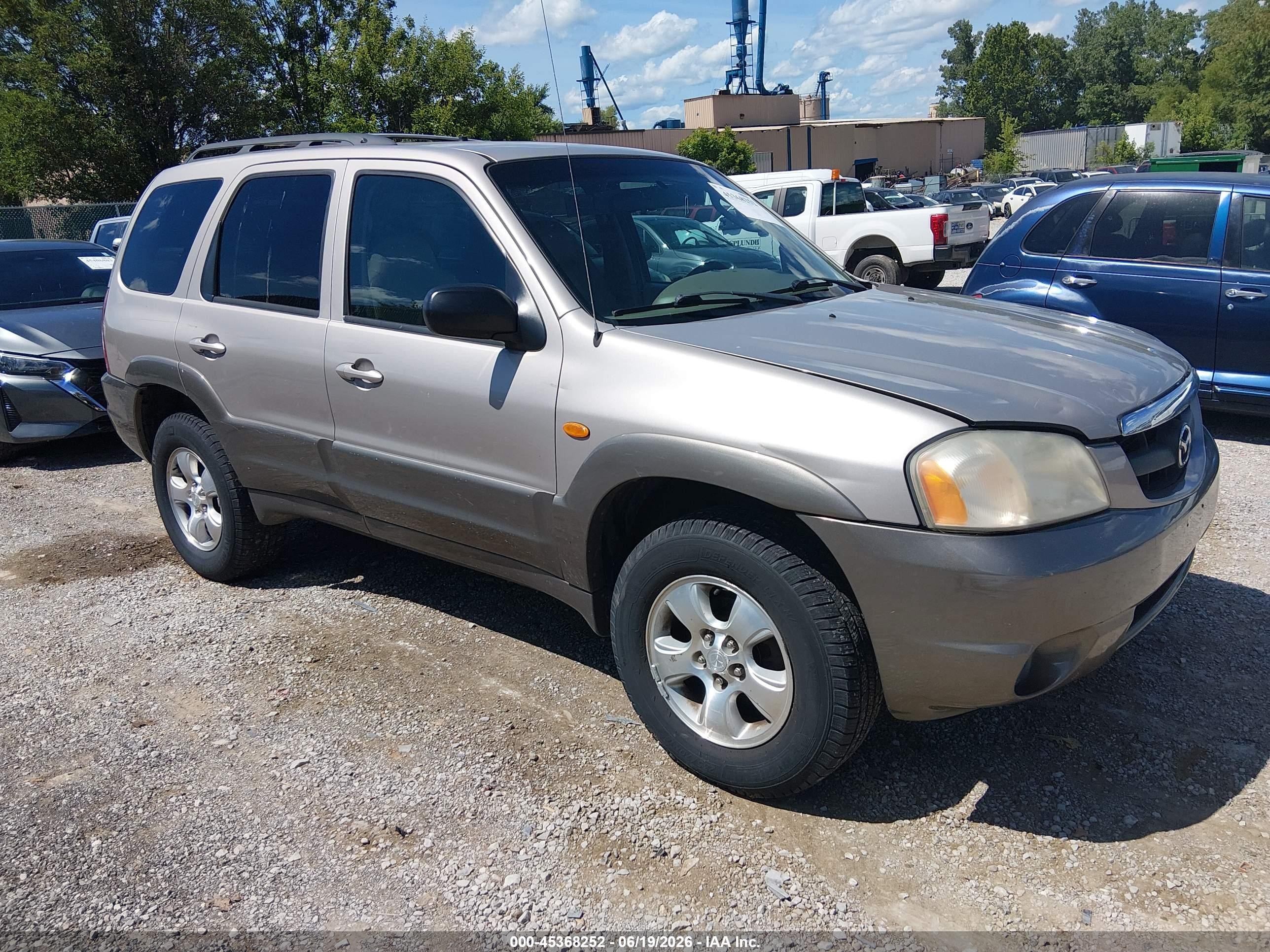 2001 Mazda Tribute LX, VIN 4F2YU08101KM30489 — Normal wear