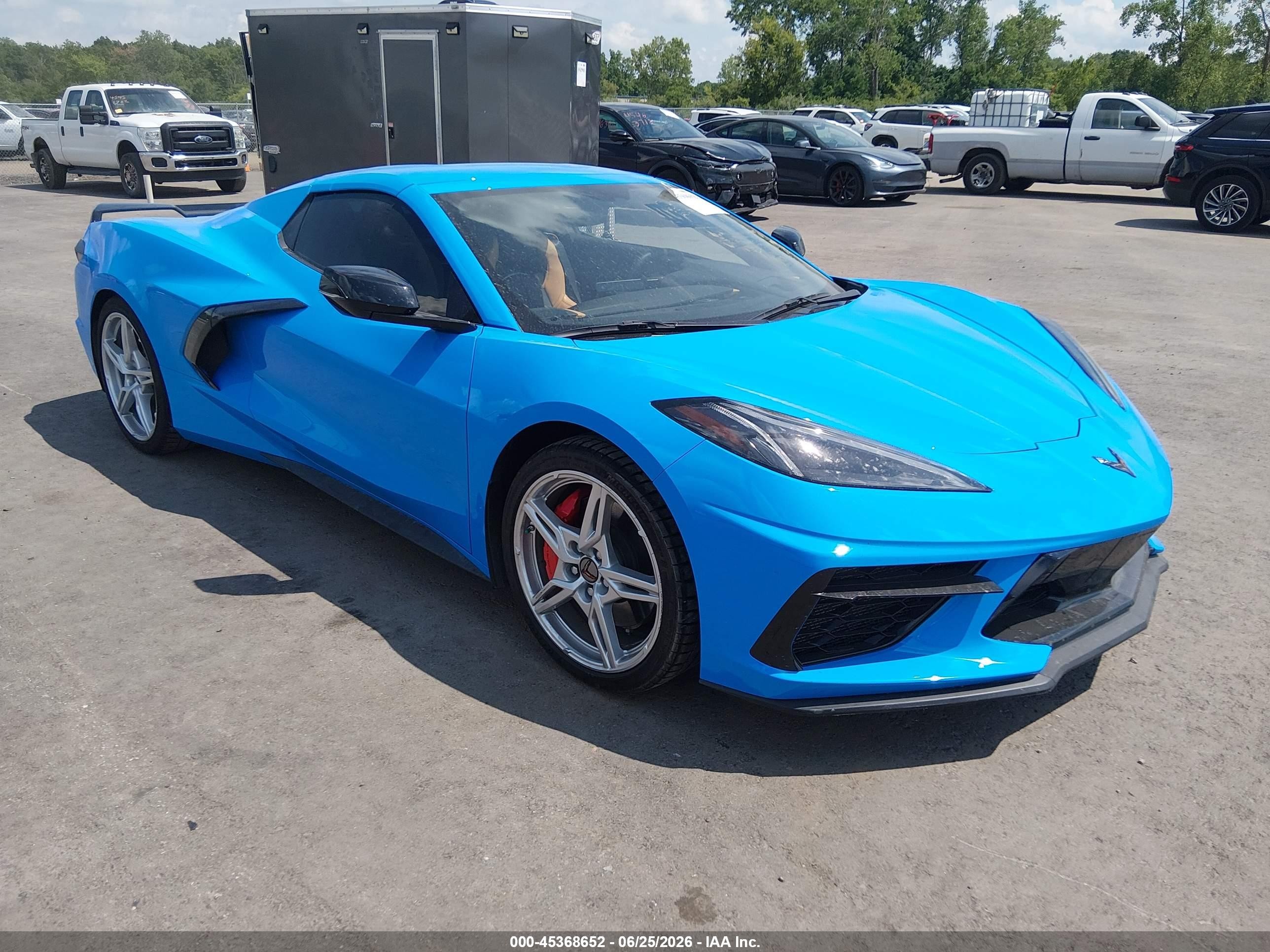 2023 Chevrolet Corvette 2LT, VIN 1G1YB3D49P5120591 — Side