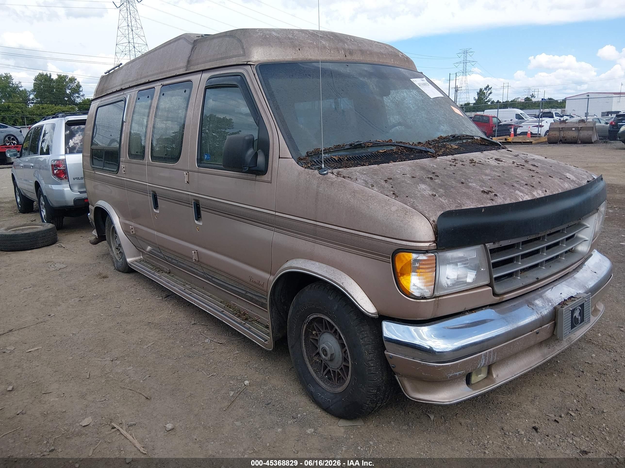 1996 Ford Econoline Cargo, VIN 1FDEE14HXTHB40278 — Normal wear