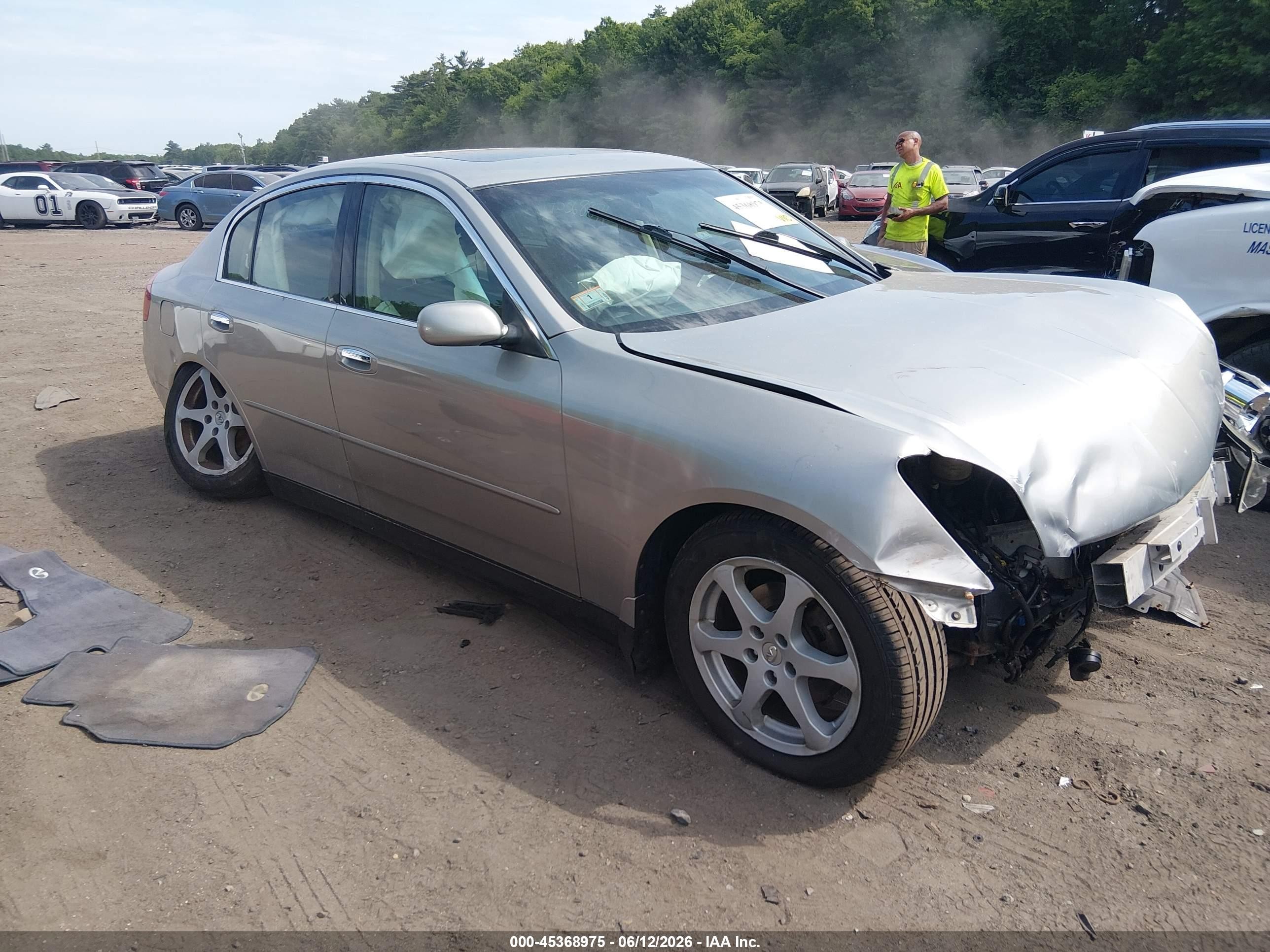 2004 Infiniti G35 w/Leather, VIN JNKCV51F44M717674 — Mechanical