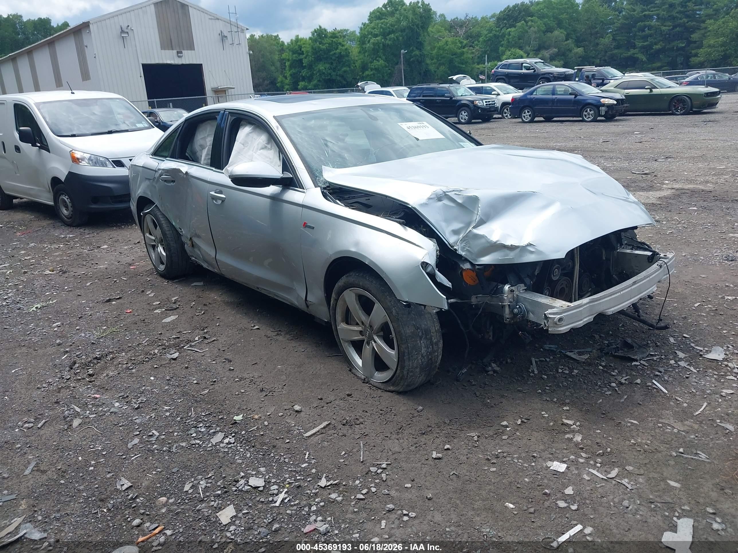 2012 Audi A6 Premium Plus, VIN WAUGGAFC4CN139151 — Front end