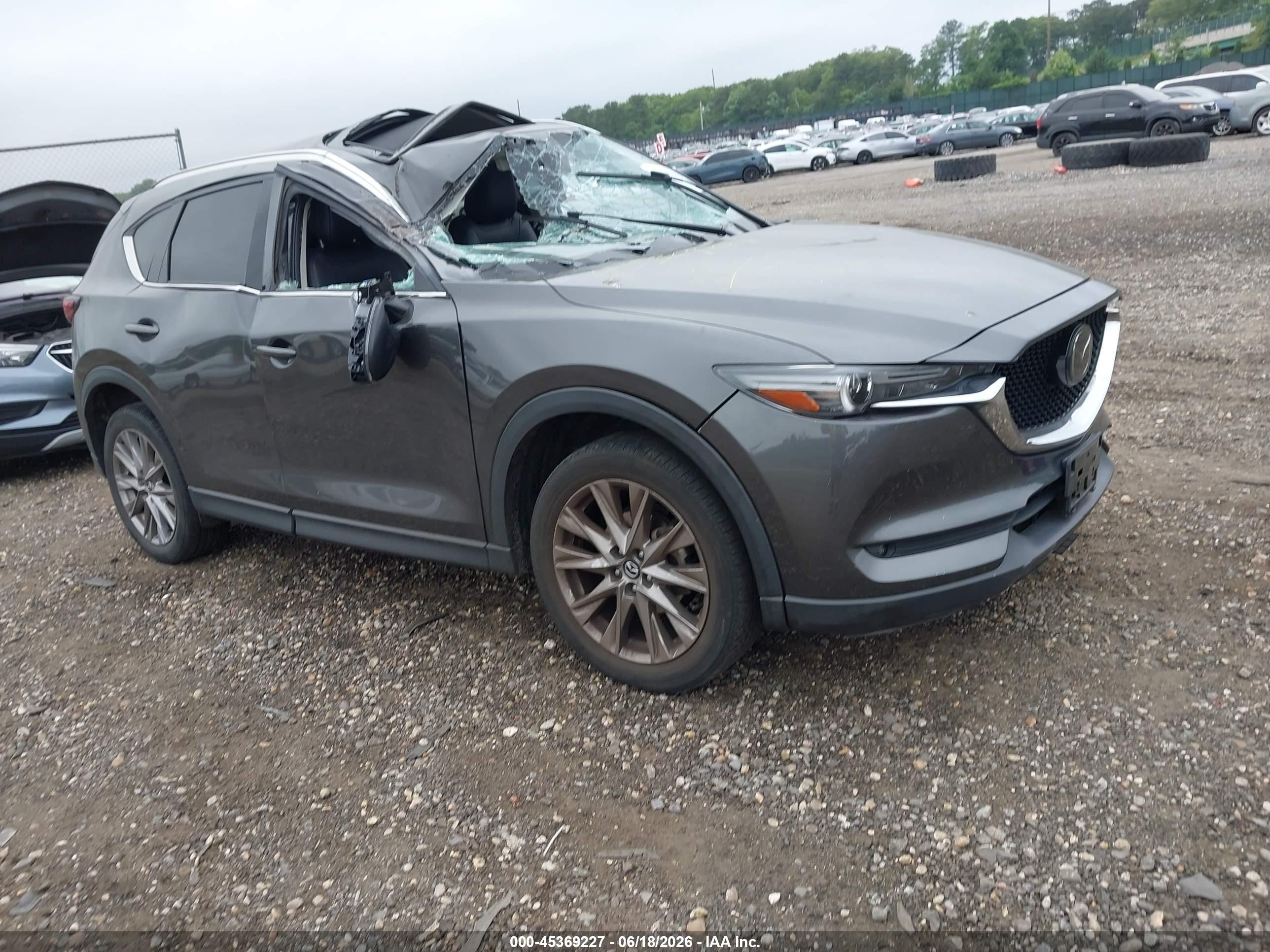 2021 Mazda CX-5 Grand Touring, VIN JM3KFBDM0M1426942 — Roof