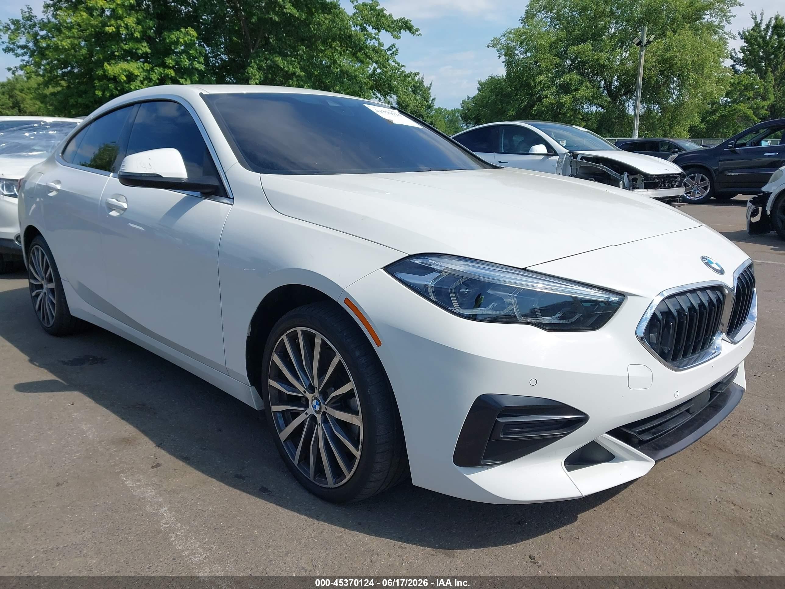2022 BMW 2 Series 228i xDrive, VIN WBA73AK0XN7K04289 — Front end