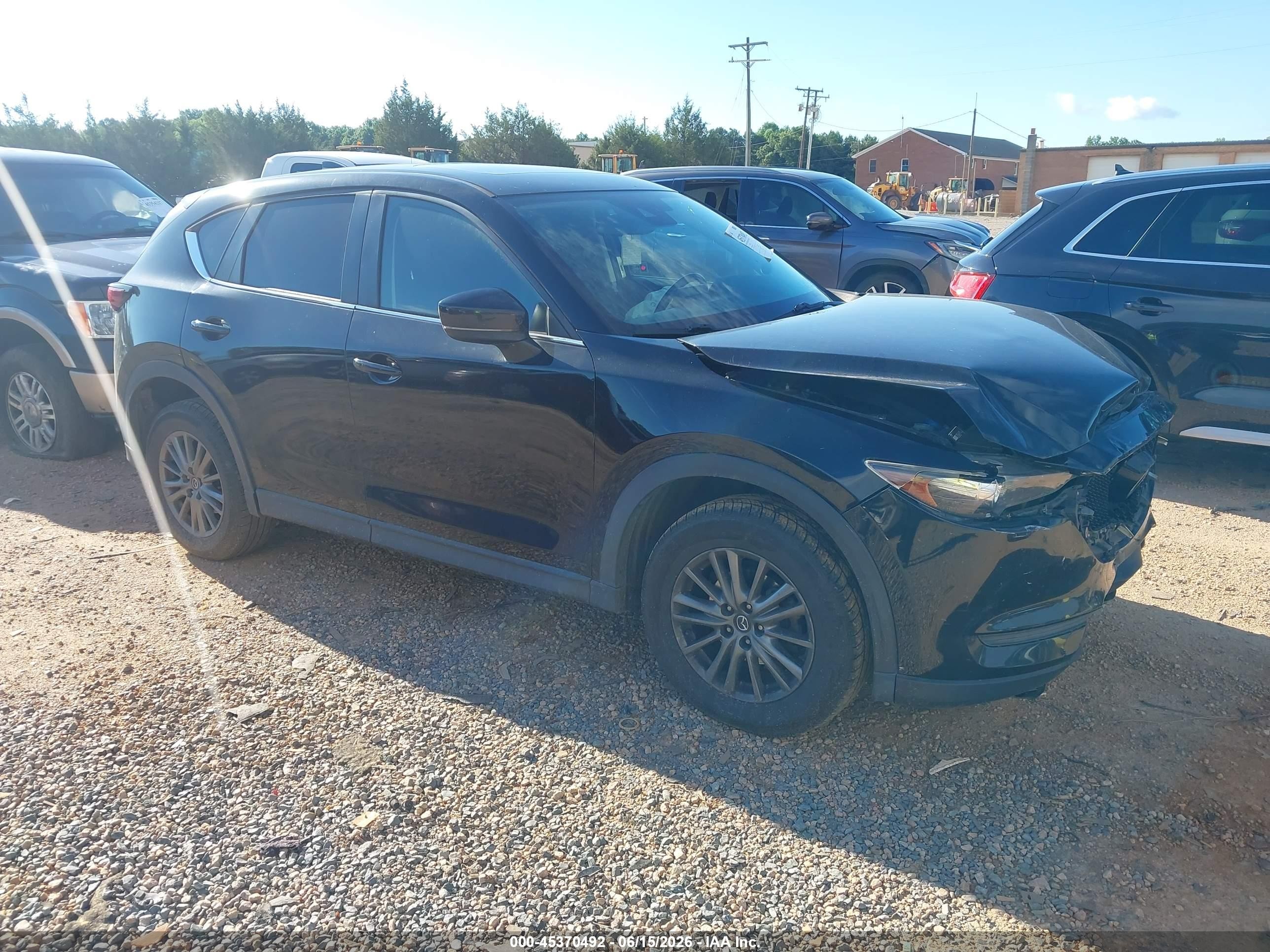2017 Mazda CX-5 Touring, VIN JM3KFBCL9H0168909 — Front end