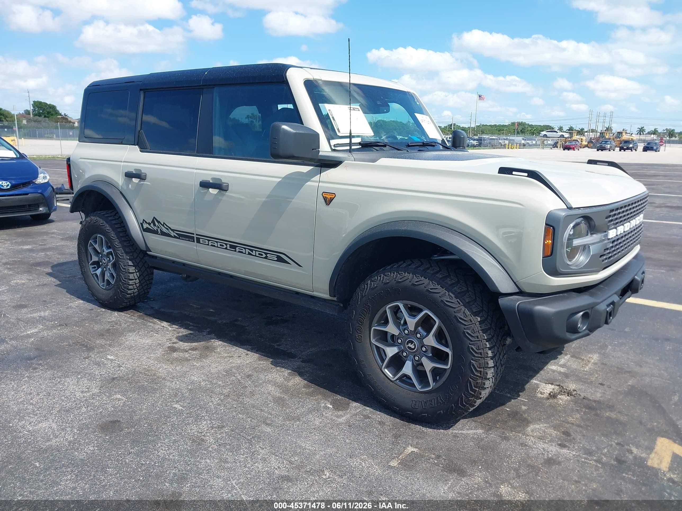 2025 Ford Bronco Badlands, VIN 1FMEE9BP5SLB12831 — Rear end