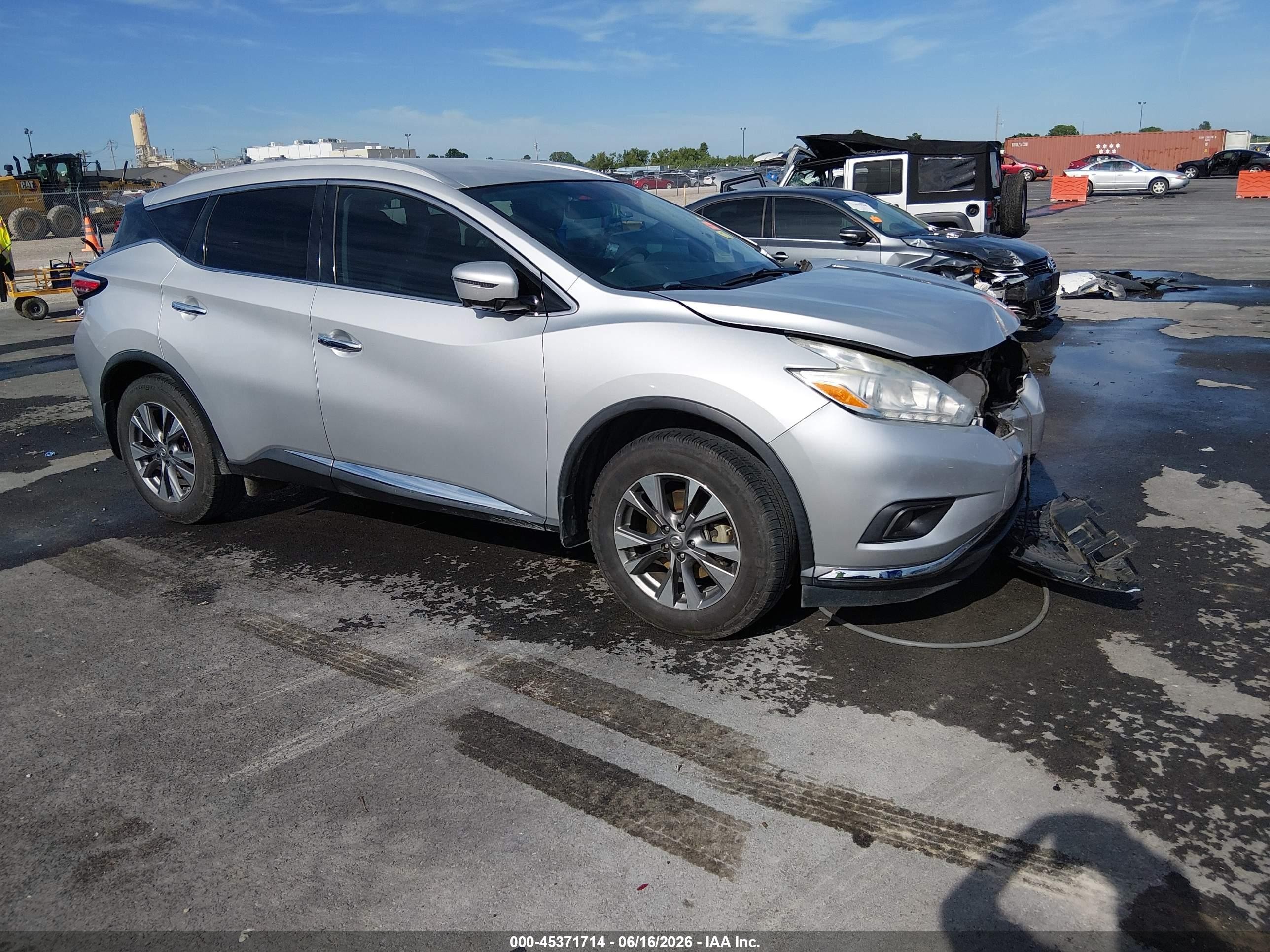 2016 Nissan Murano S, VIN 5N1AZ2MG5GN130846 — Перед
