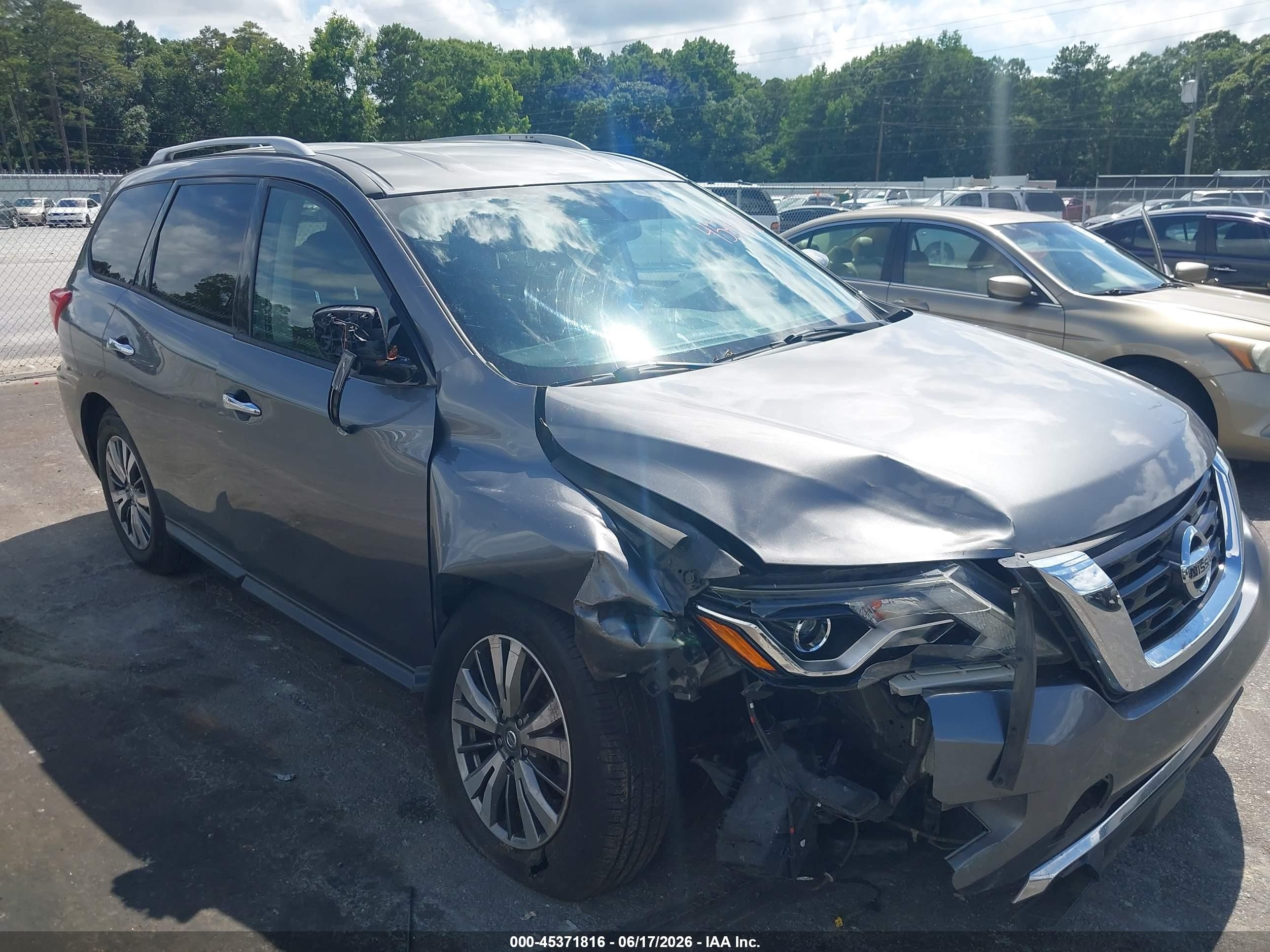 2019 Nissan Pathfinder SL, VIN 5N1DR2MN7KC619118 — Repossession