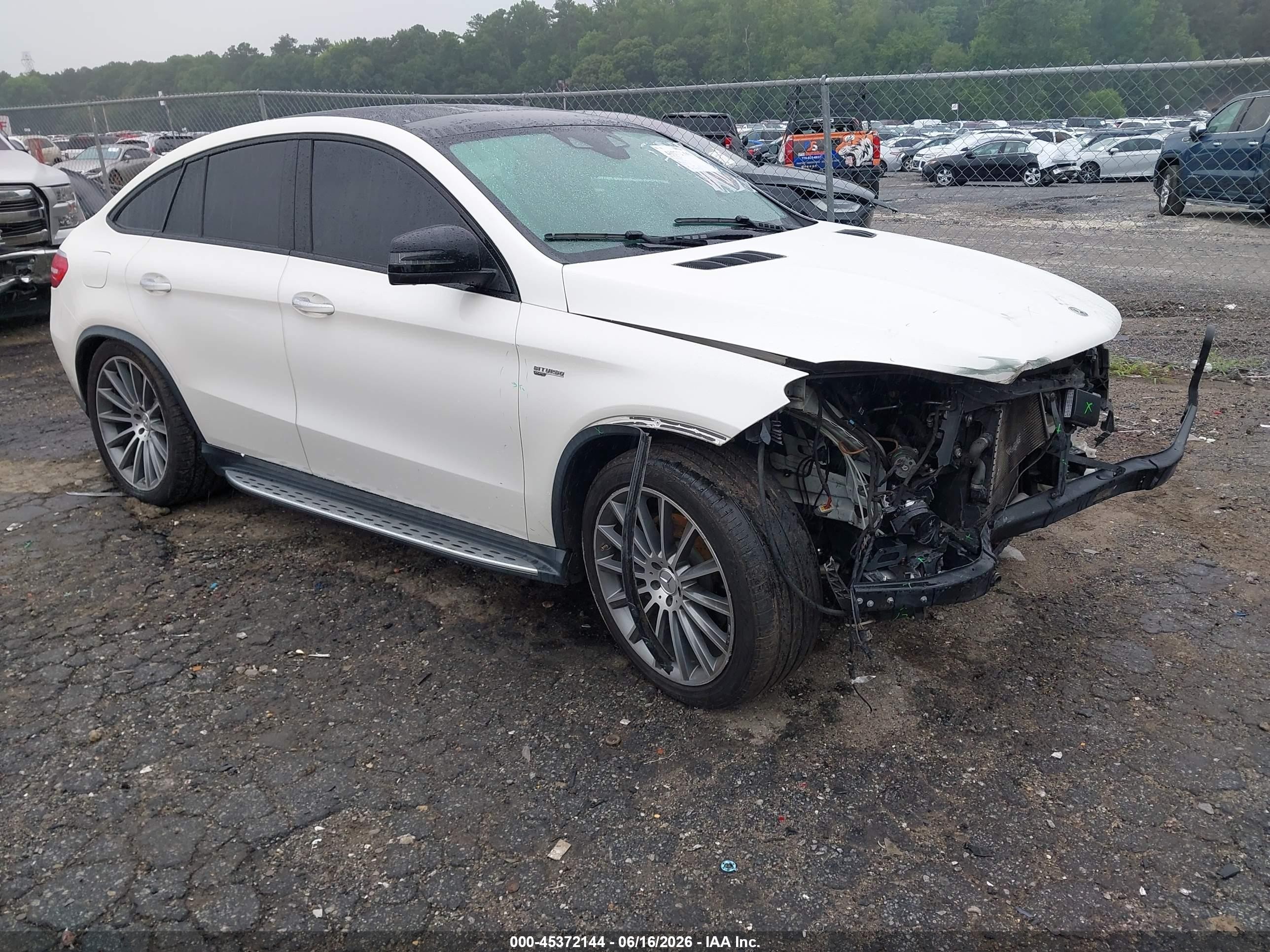 2019 Mercedes-Benz GLE 43 AMG, VIN 4JGED6EB6KA129487 — Front end