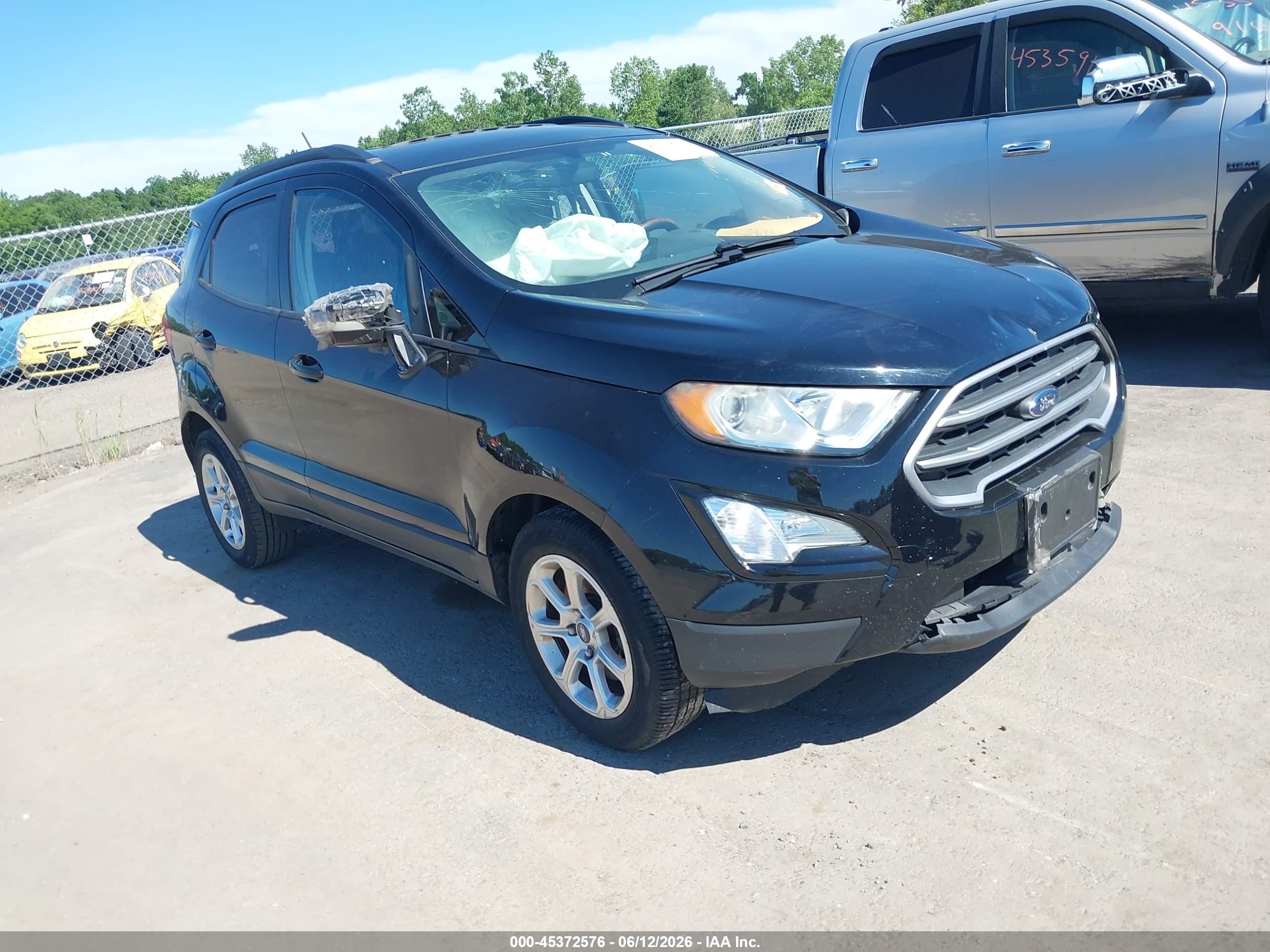 2018 Ford EcoSport SE, VIN MAJ3P1TE5JC242083 — Front end