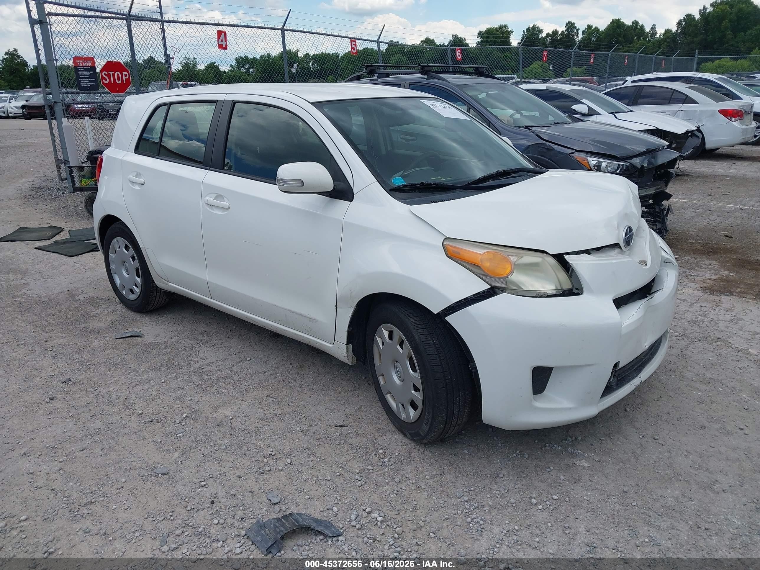 2013 Scion xD, VIN JTKKUPB45D1036488 — Front end