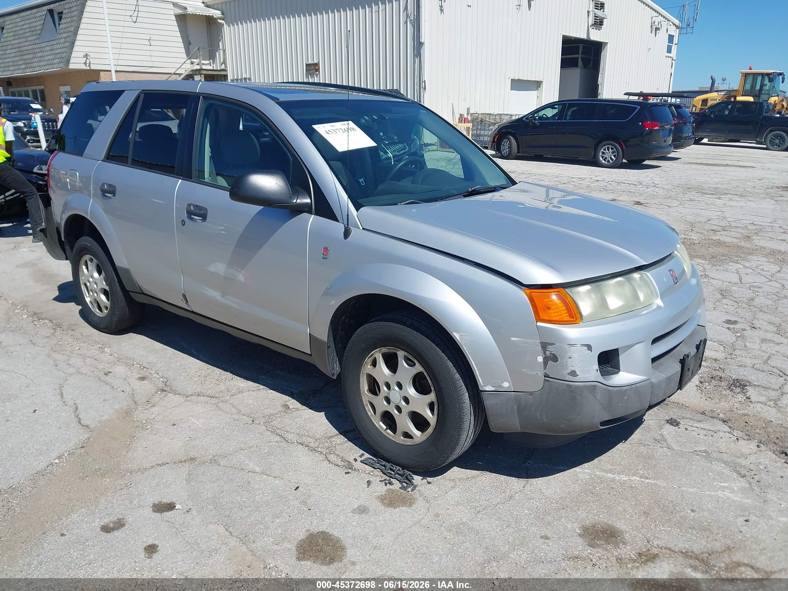 2004 Saturn VUE, VIN 5GZCZ23D34S848444 — Rear end