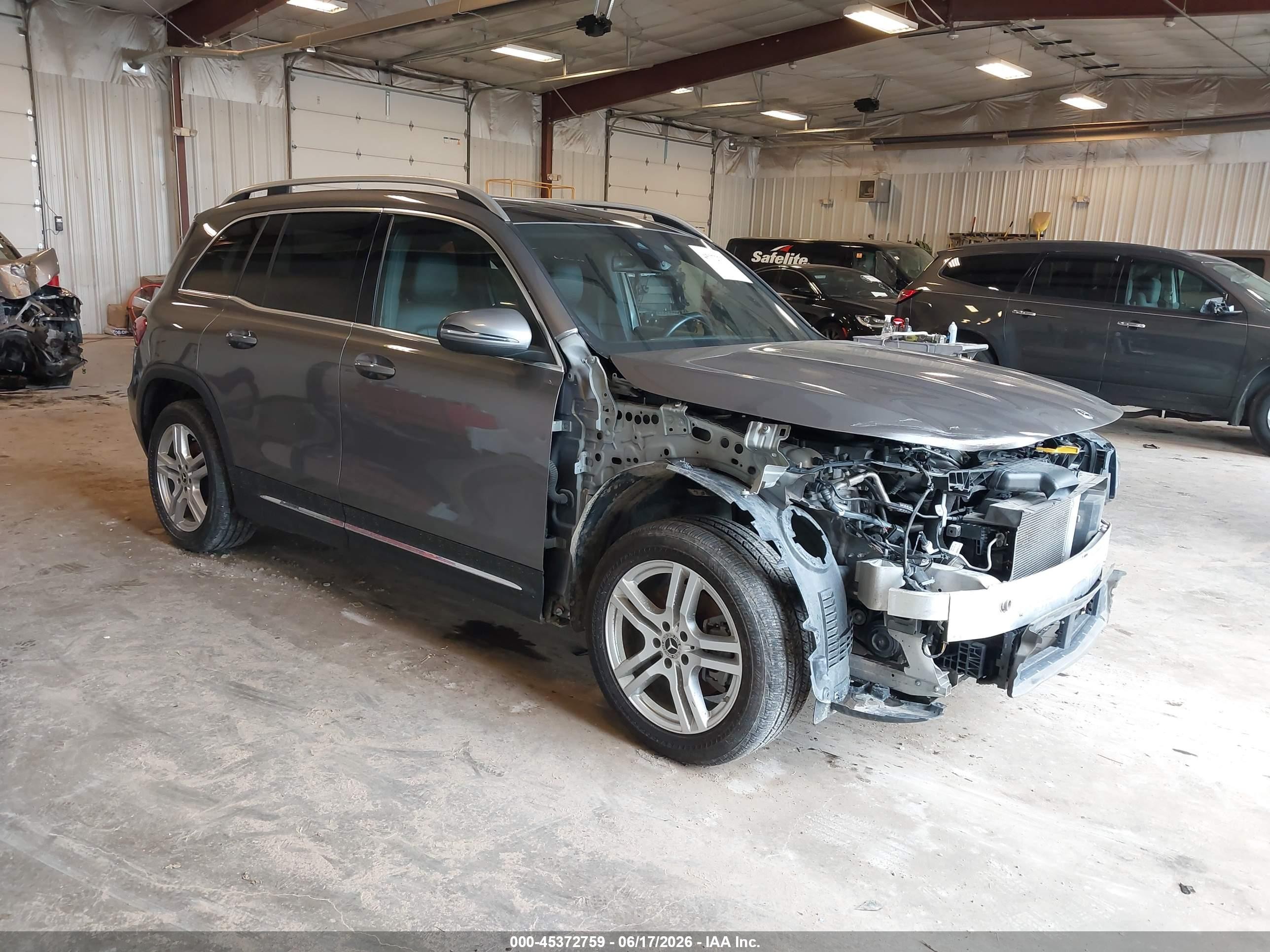 2021 Mercedes-Benz GLB 250, VIN W1N4M4HB3MW159898 — Front end