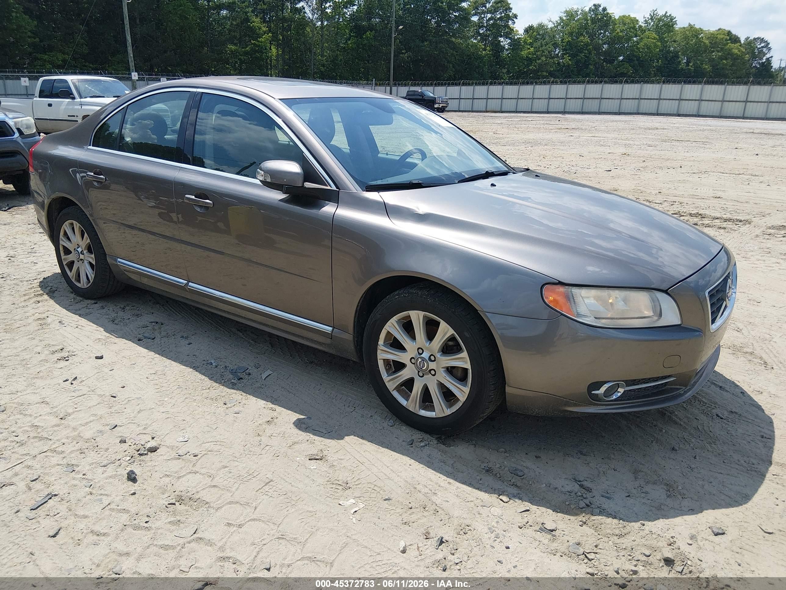 2010 Volvo S80 I6, VIN YV1982AS3A1115676 — Normal wear
