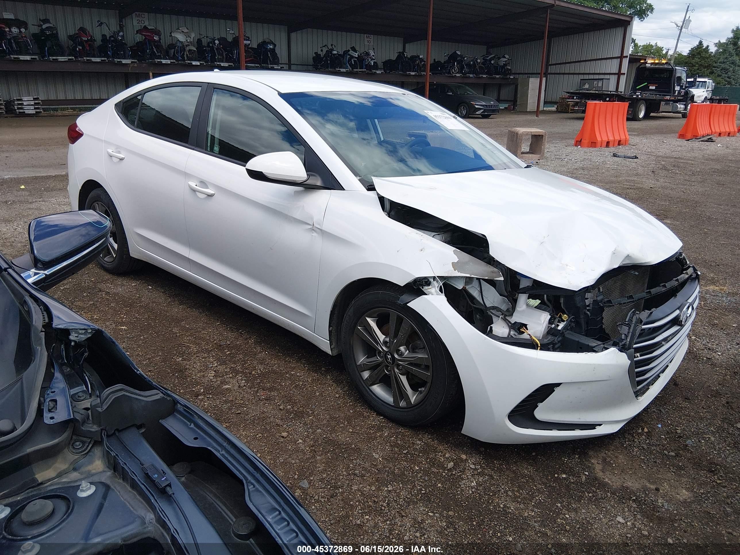 2018 Hyundai Elantra Value Edition, VIN 5NPD84LF0JH285739 — Normal wear