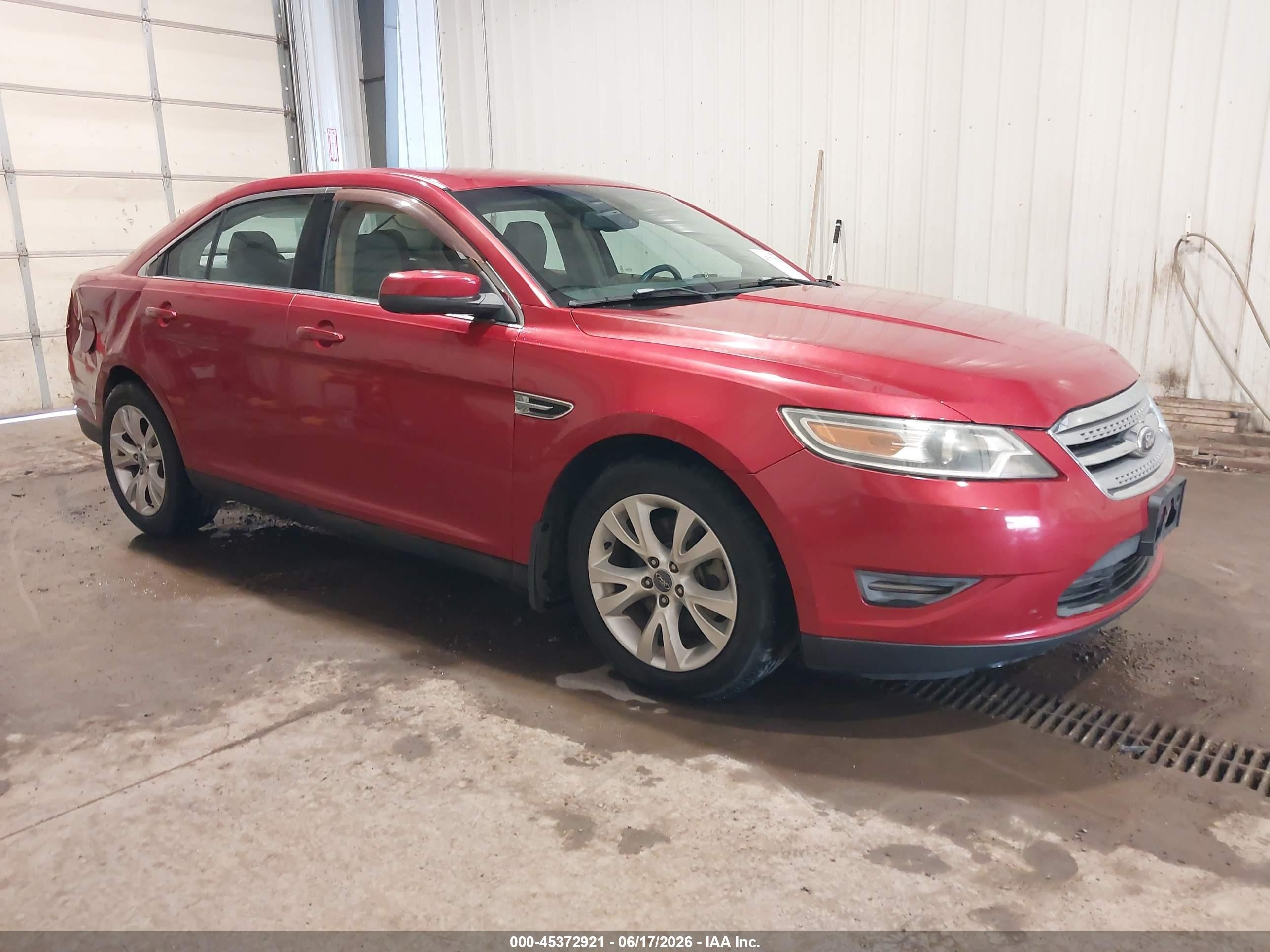2011 Ford Taurus SEL, VIN 1FAHP2EW7BG102645 — Rear end