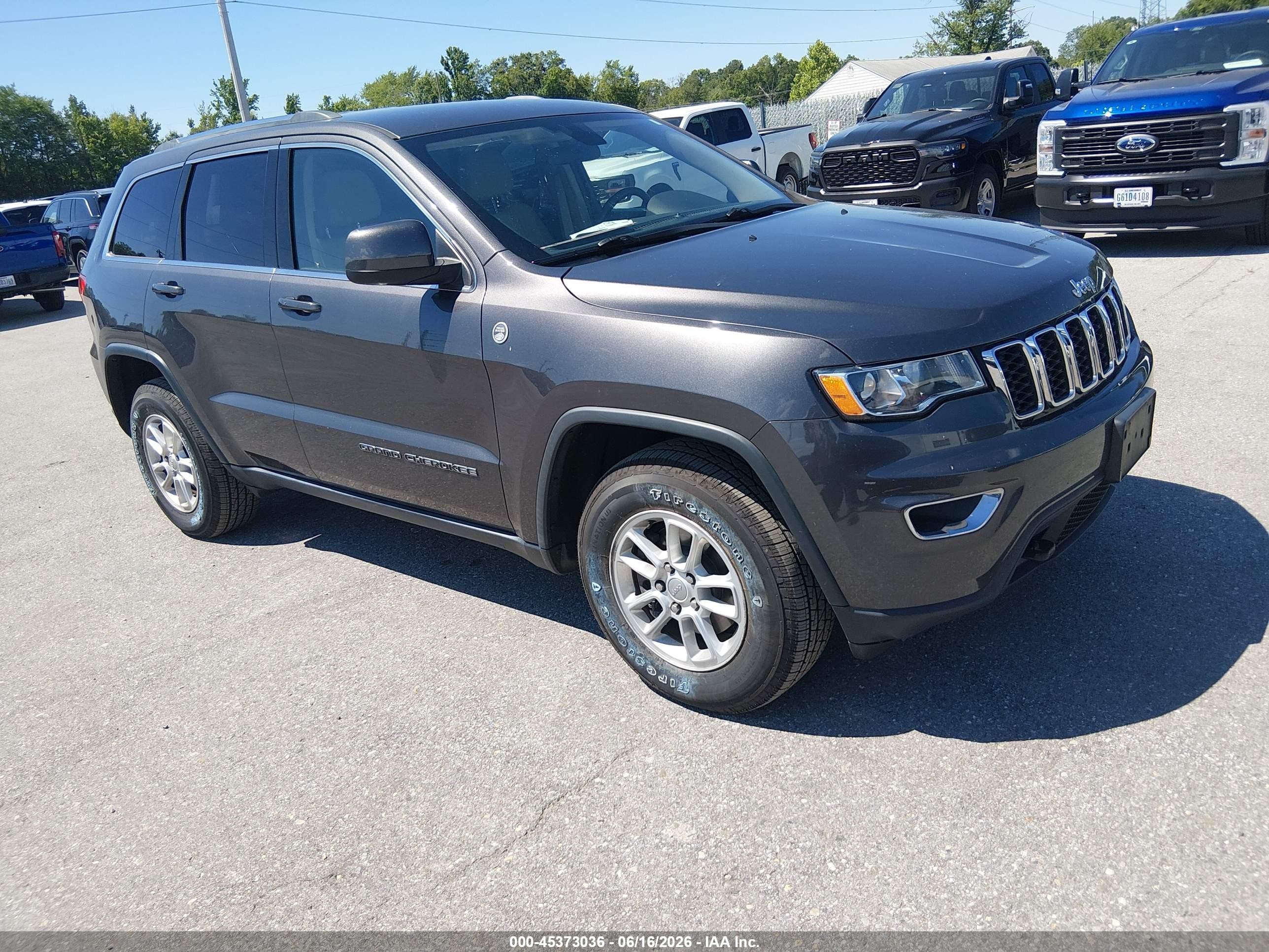2019 Jeep Grand Cherokee Altitude, VIN 1C4RJFAG3KC754210 — Normal wear