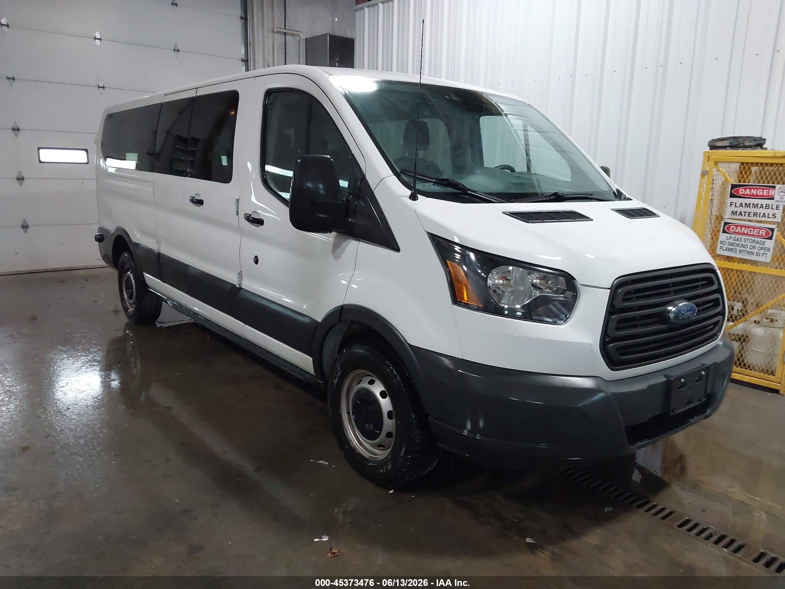 2018 Ford Transit Passenger XL, VIN 1FBZX2ZM6JKB18875 — Side