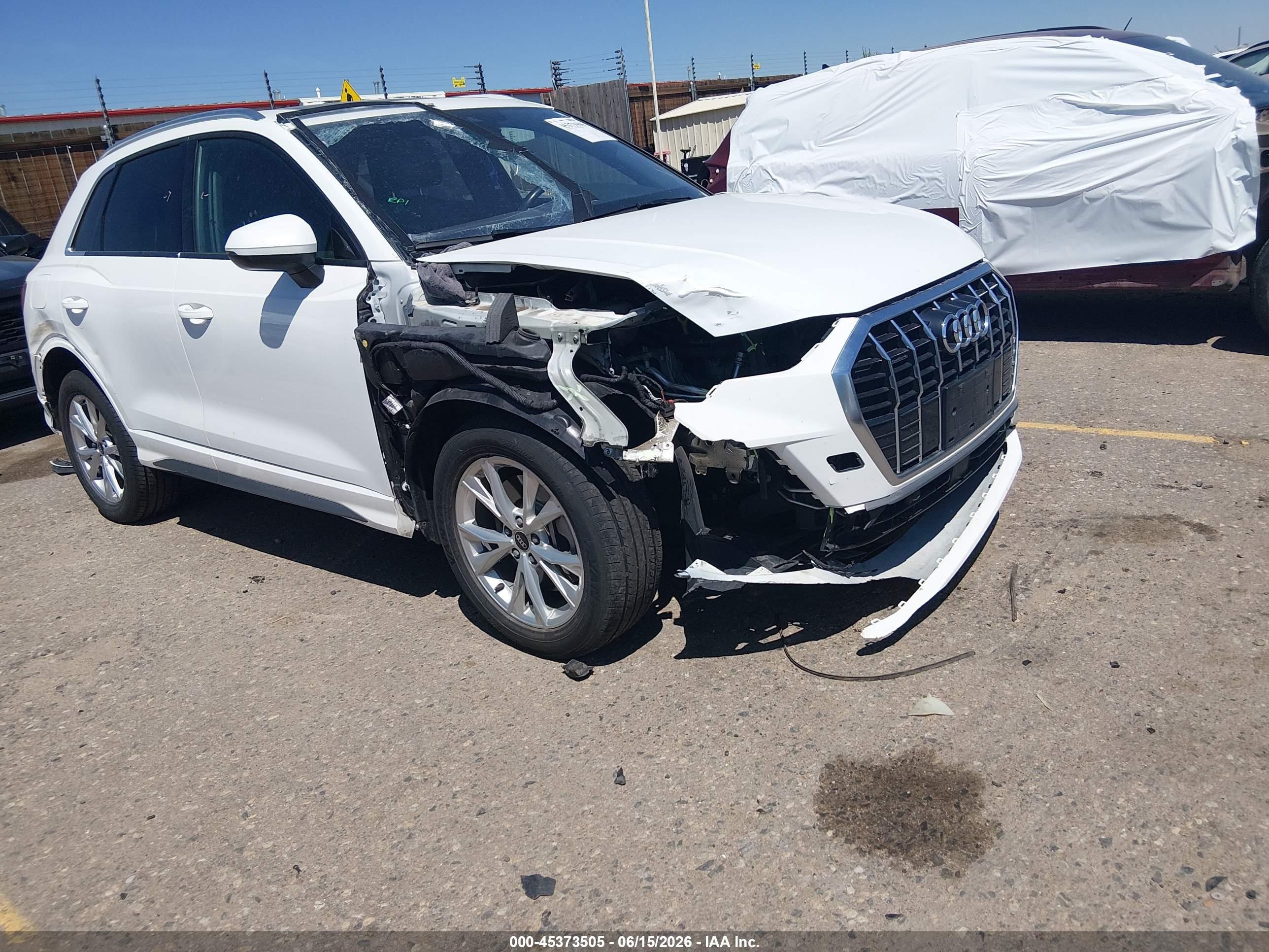 2023 Audi Q3 S line Premium, VIN WA1DECF36P1048509 — Перед