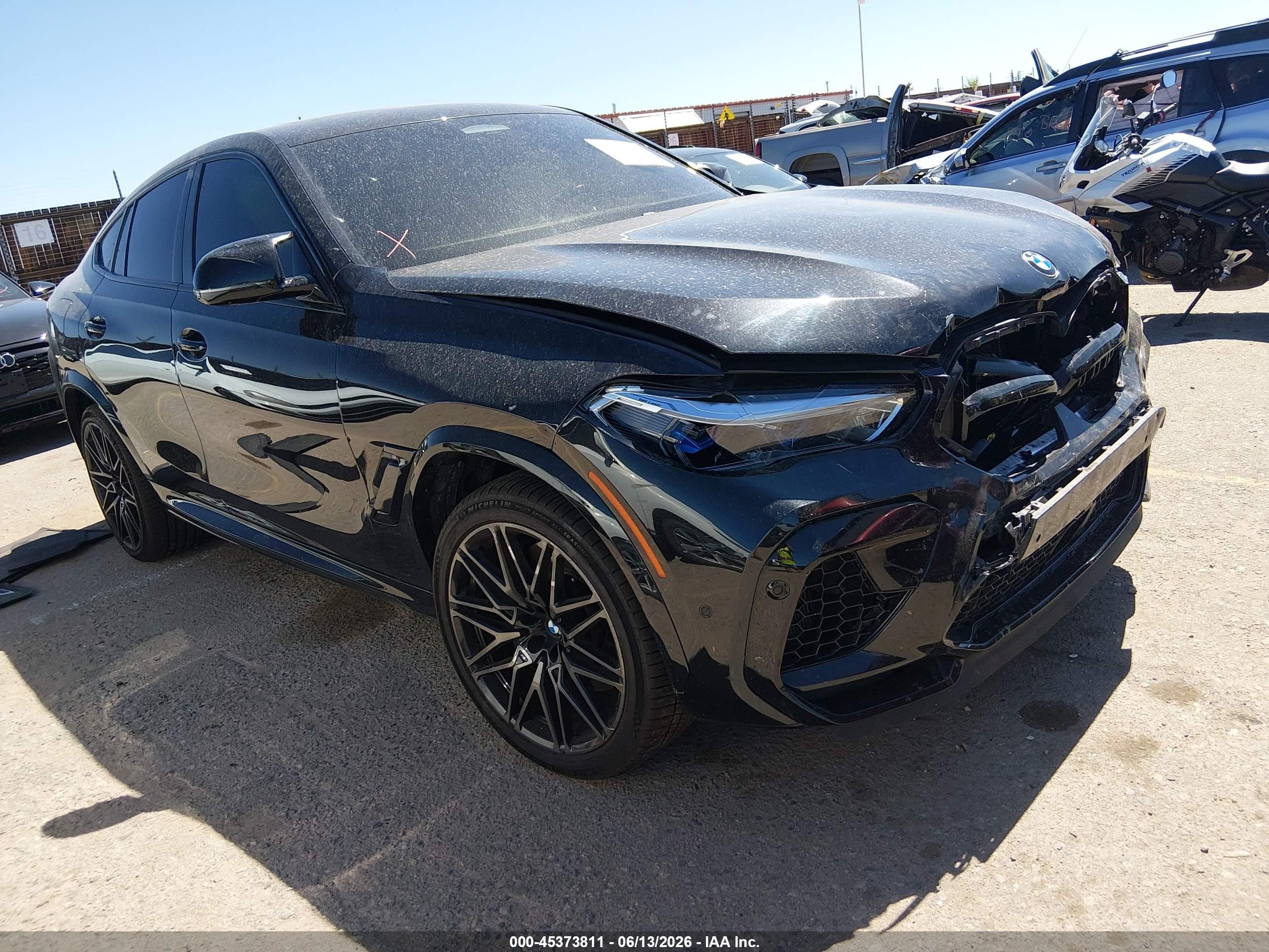 2020 BMW X6 M, VIN 5YMCY0C0XL9C57310 — Front end