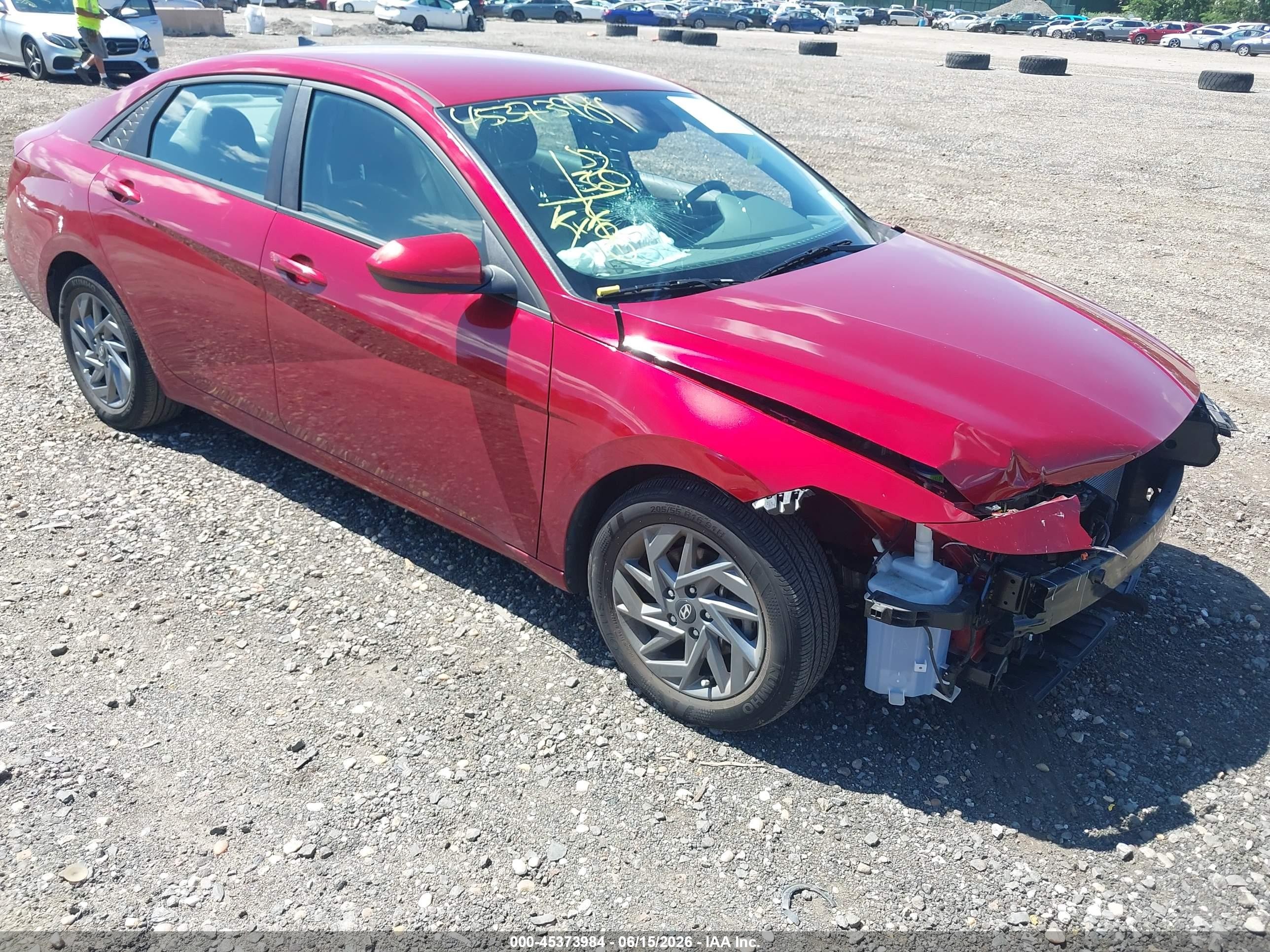 2024 Hyundai Elantra SEL, VIN KMHLM4DG3RU754785 — Front end
