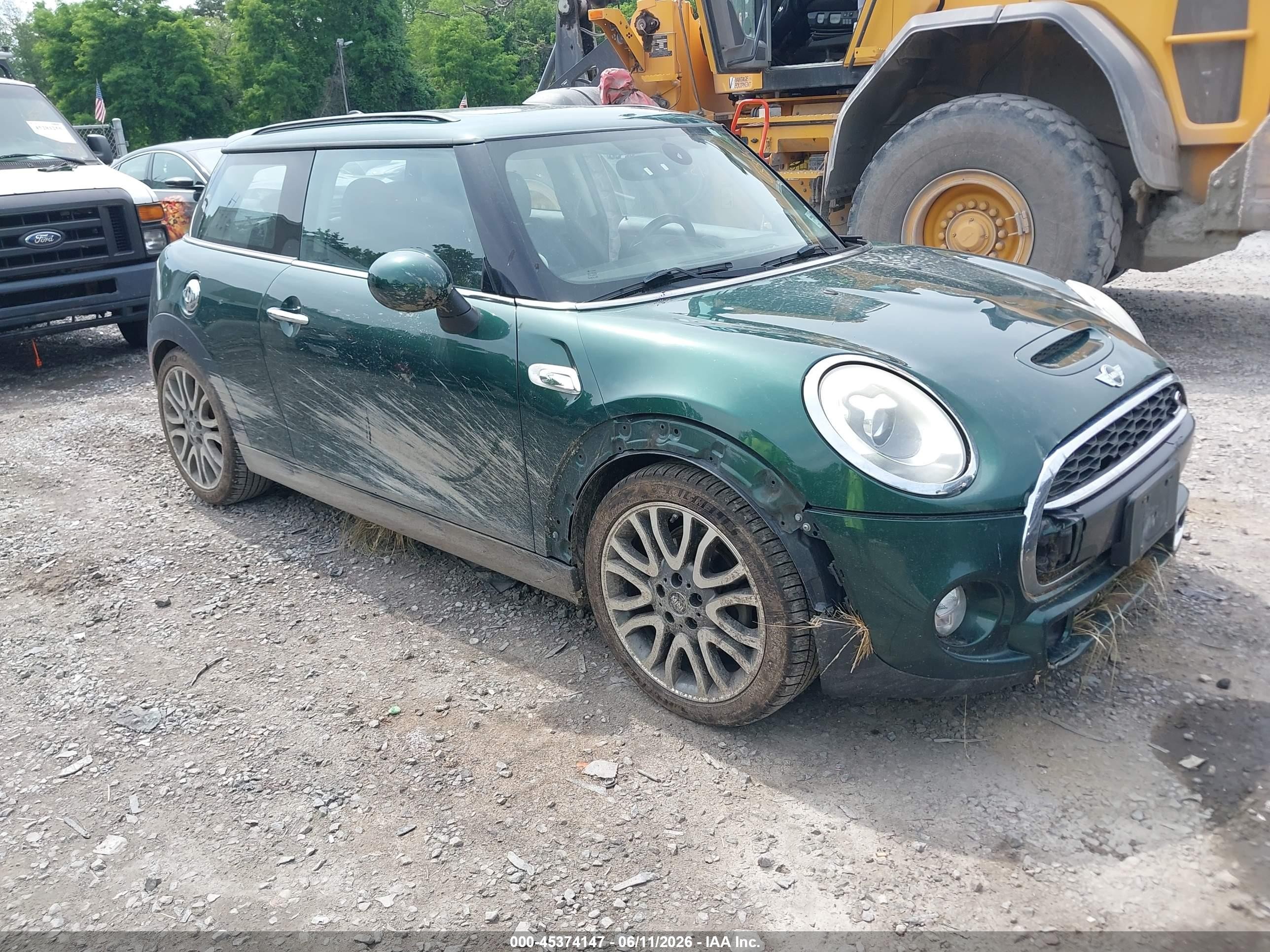 2017 MINI Hardtop Cooper S, VIN WMWXP7C31H2A46669 — Normal wear