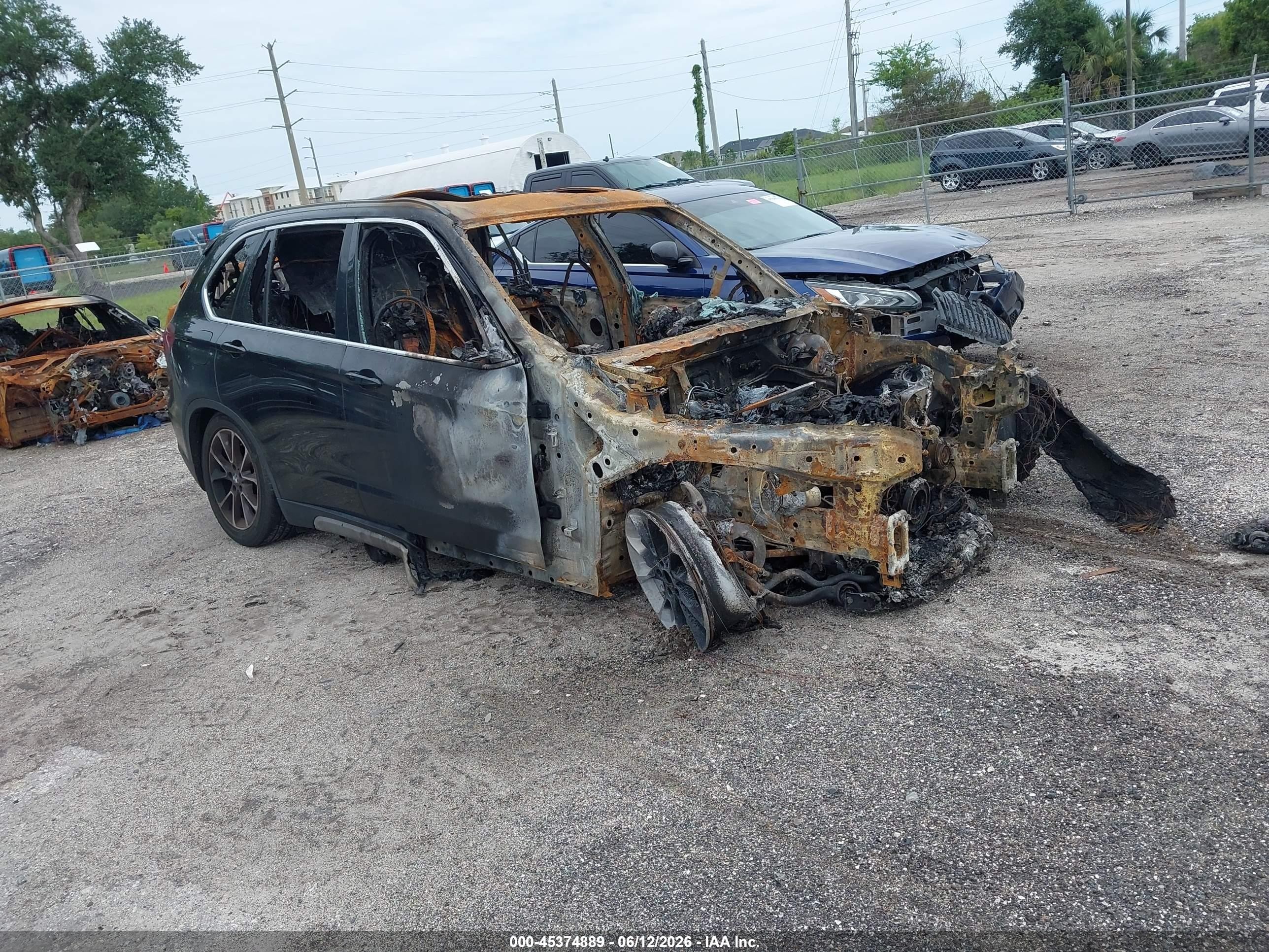 2018 BMW X5 xDrive35i, VIN 5UXKR0C52J0Y03463 — Engine fire