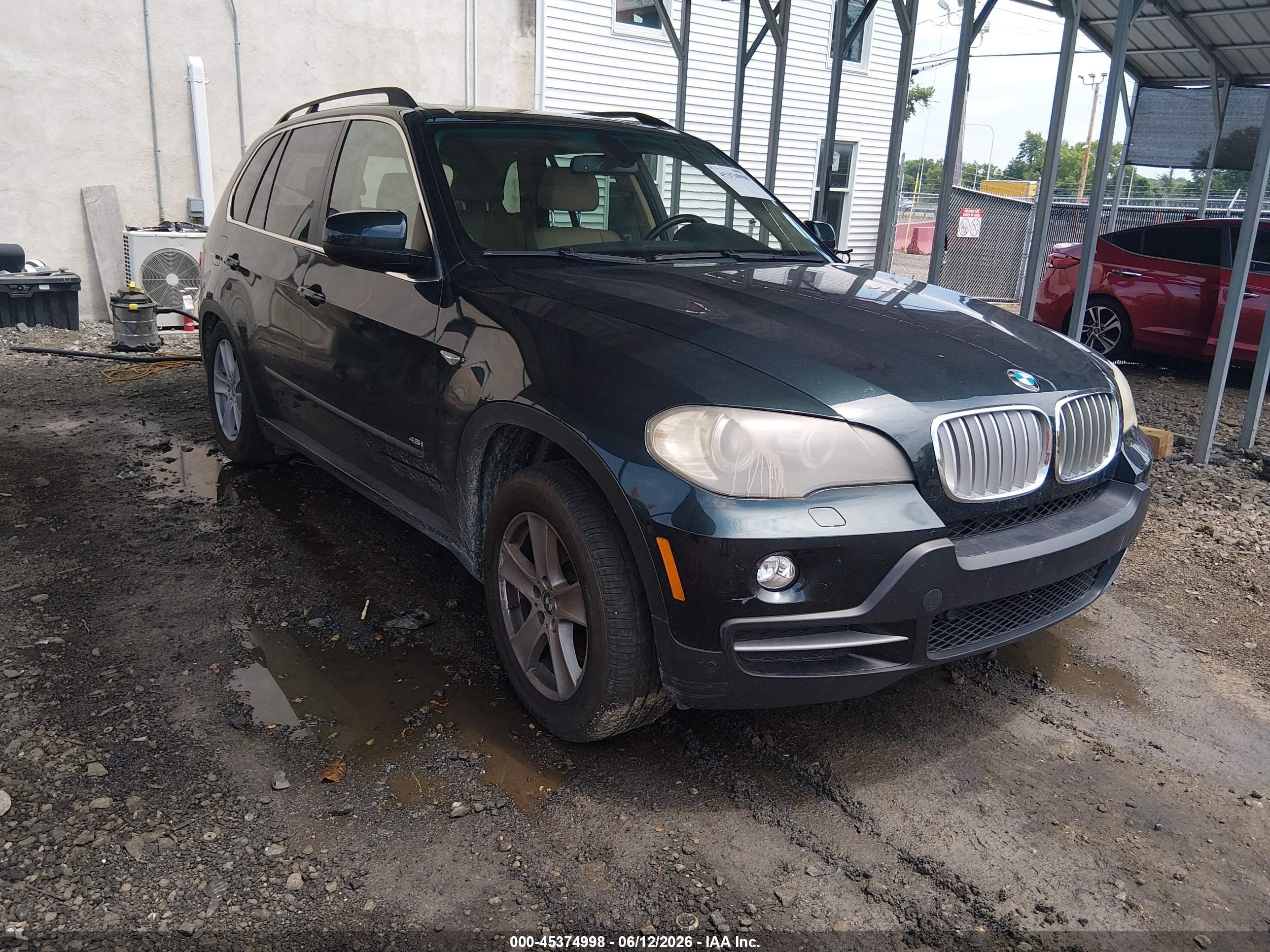 2007 BMW X5 4.8i, VIN 5UXFE835X7LZ40539 — Side